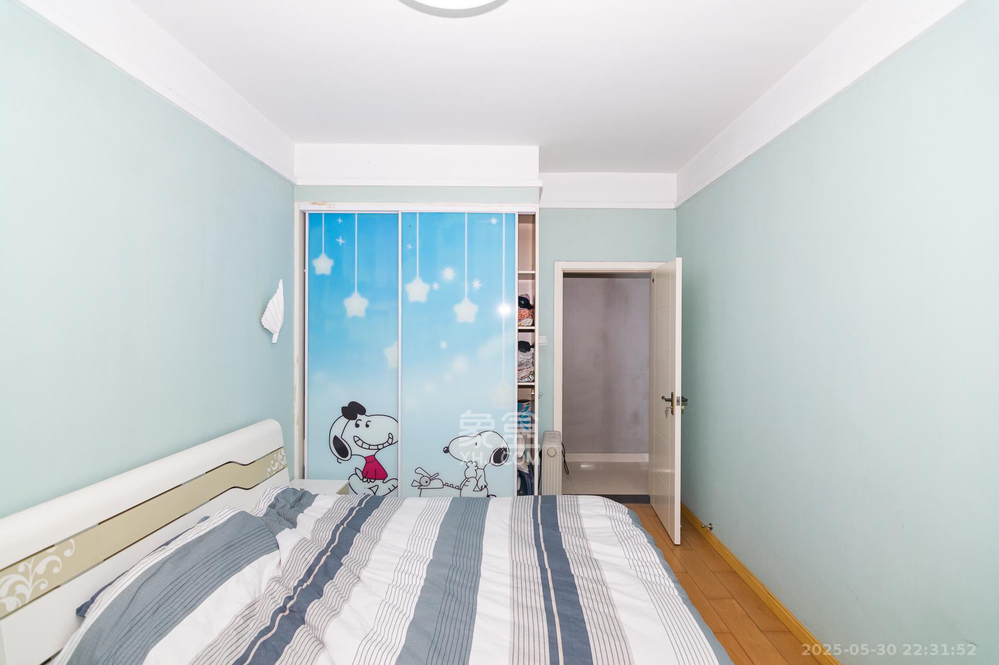 双龙警苑 3室2厅2卫 67.99万 双龙警苑 3室2厅2卫 67.99万卧室