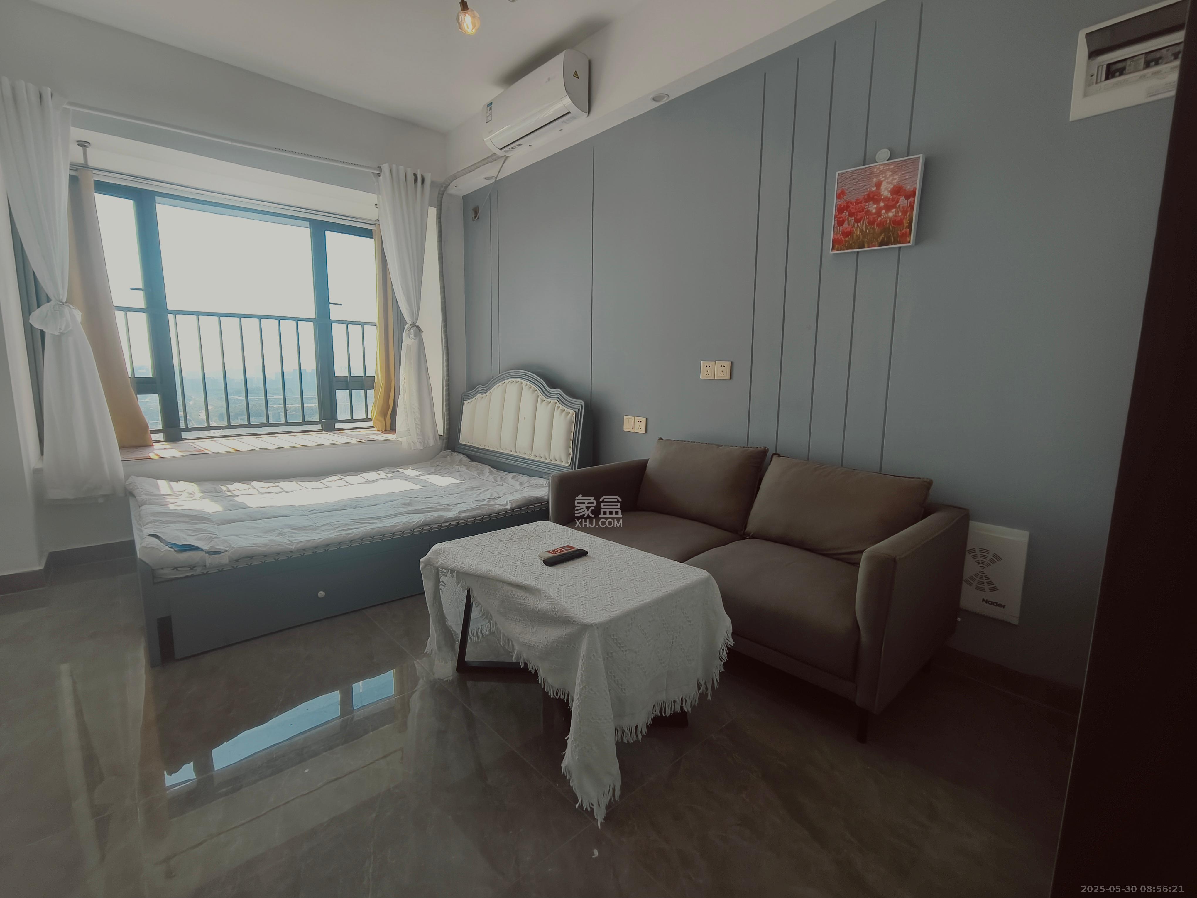 龙湖湘江星座(祺鑫星座公寓) 1室1厅1卫 1350.0元/月 龙湖湘江星座(祺鑫星座公寓) 1室1厅1卫 1350.0元/月室内图