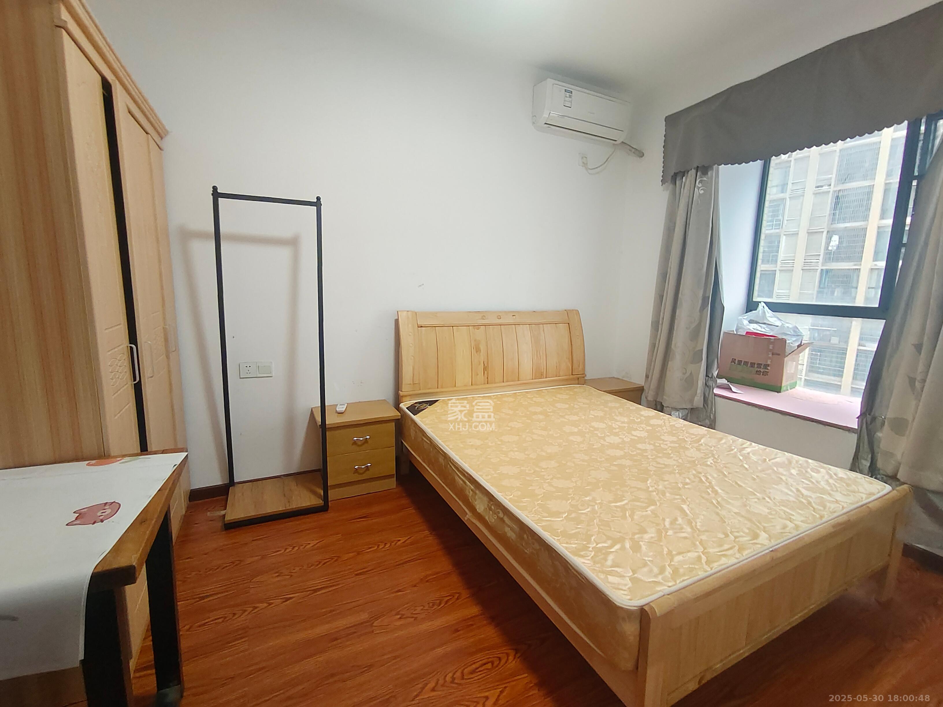 剑桥名门  1室1厅1卫   1550.00元/月室内图