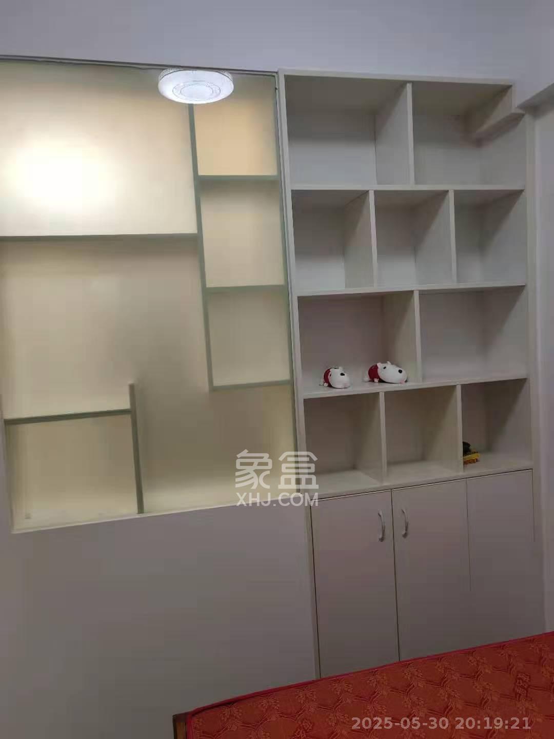 中建芙蓉嘉苑  1室1厅1卫   1200.00元/月室内图
