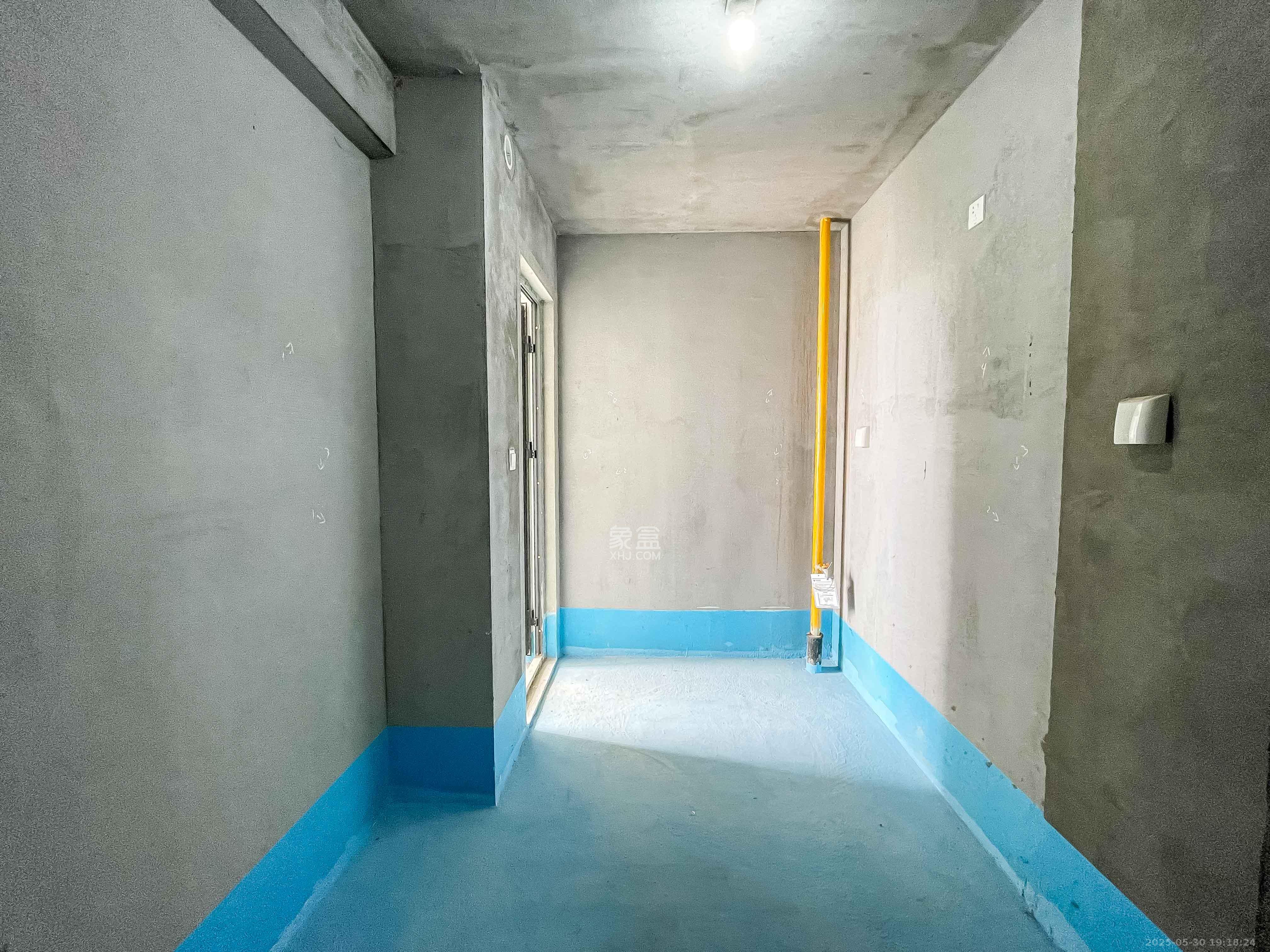 长房云尚公馆  3室2厅2卫    98.0万 长房云尚公馆  3室2厅2卫    98.0万厨房