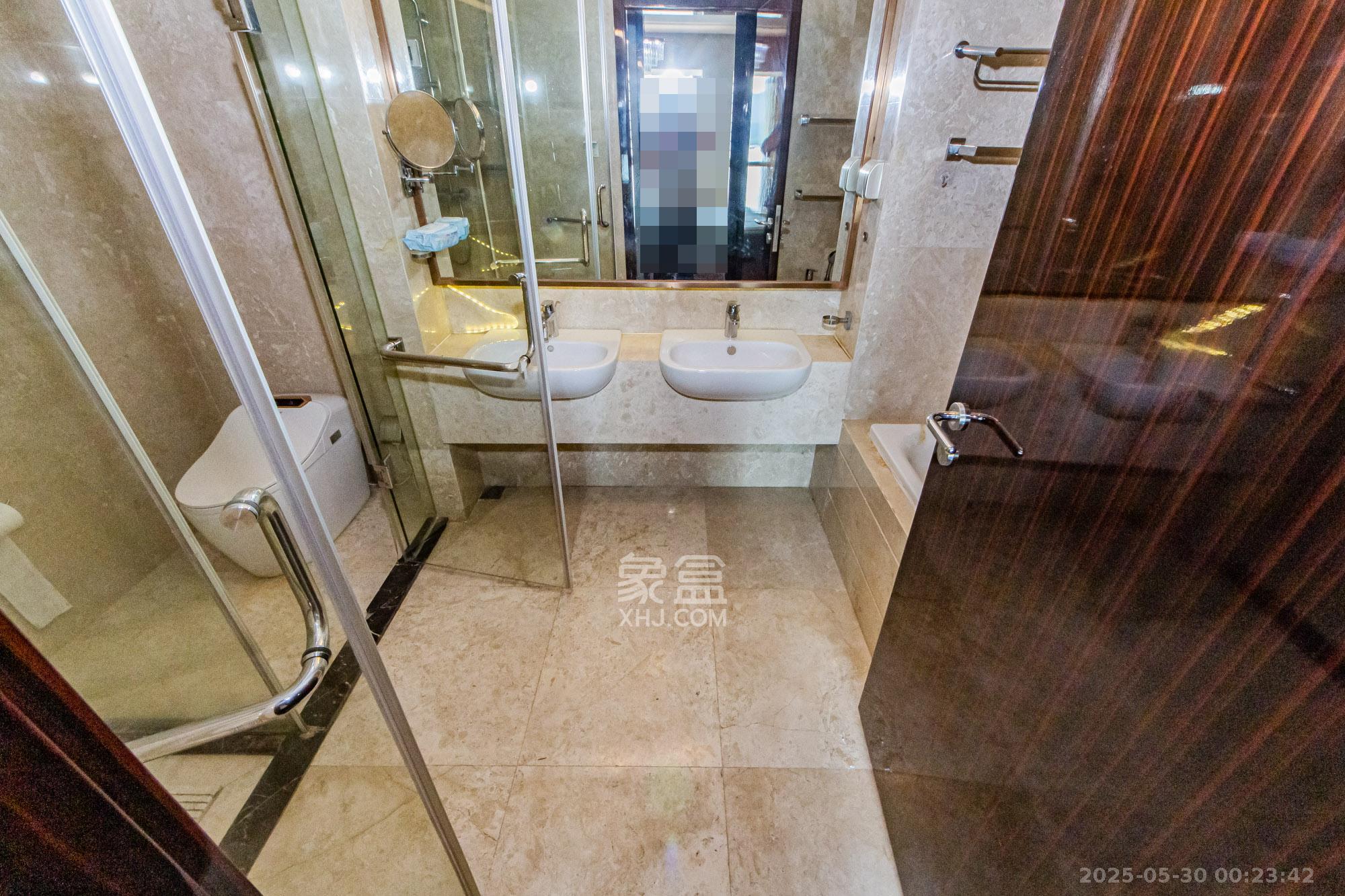 北辰定江洋 3室2厅2卫 290.0万 北辰定江洋 3室2厅2卫 290.0万卫生间