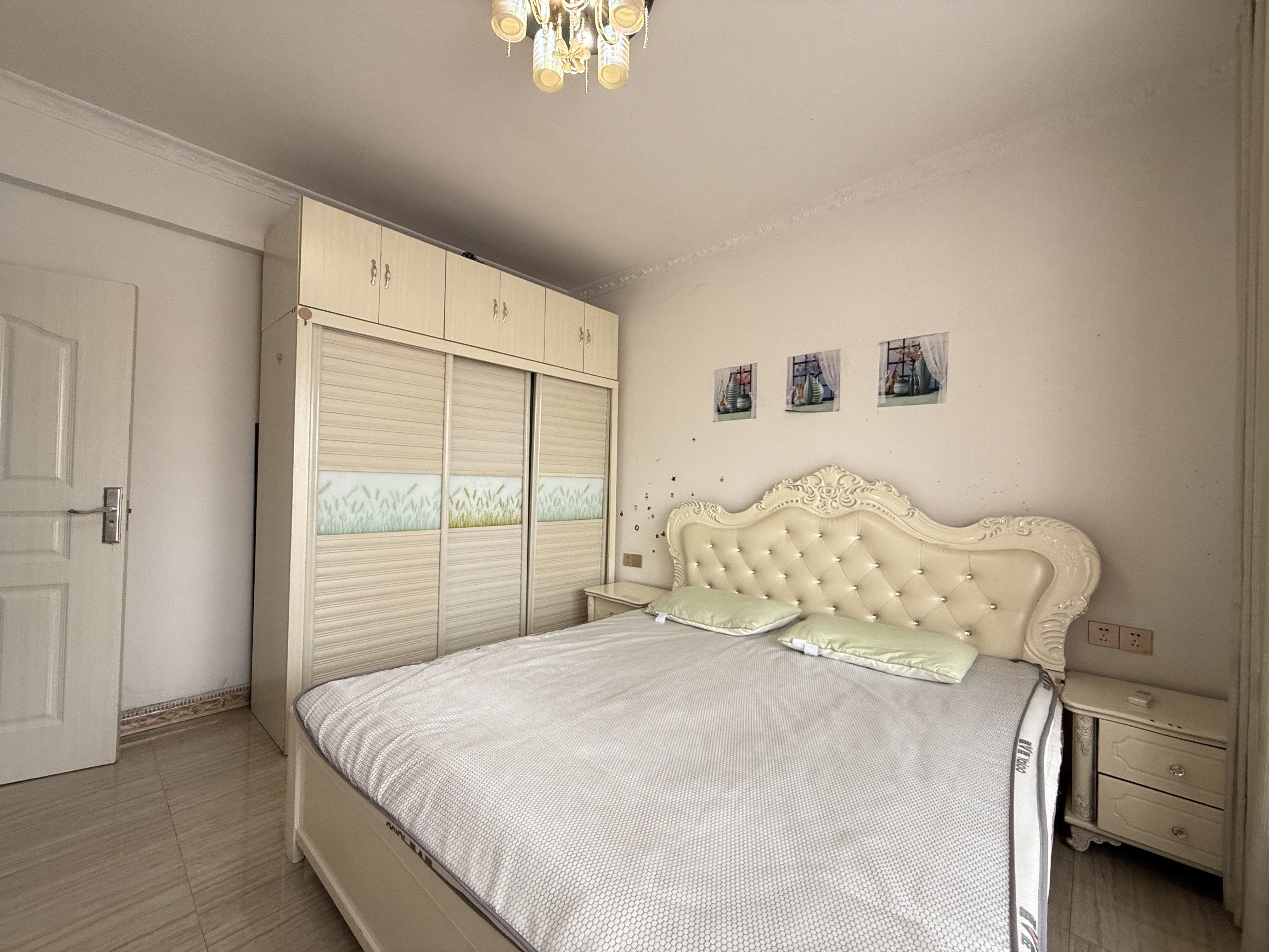 禧诚雁巢  3室2厅2卫    2000.0元/月 禧诚雁巢  3室2厅2卫    2000.0元/月室内图