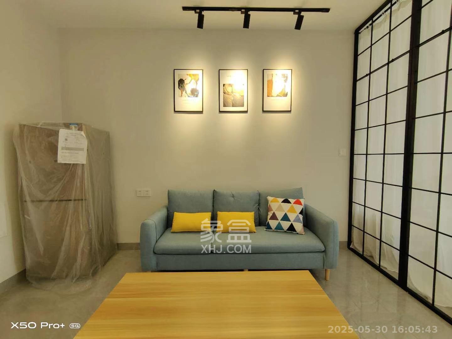 天健城（天健芙蓉盛世三期）  1室1厅1卫   2500.00元/月室内图