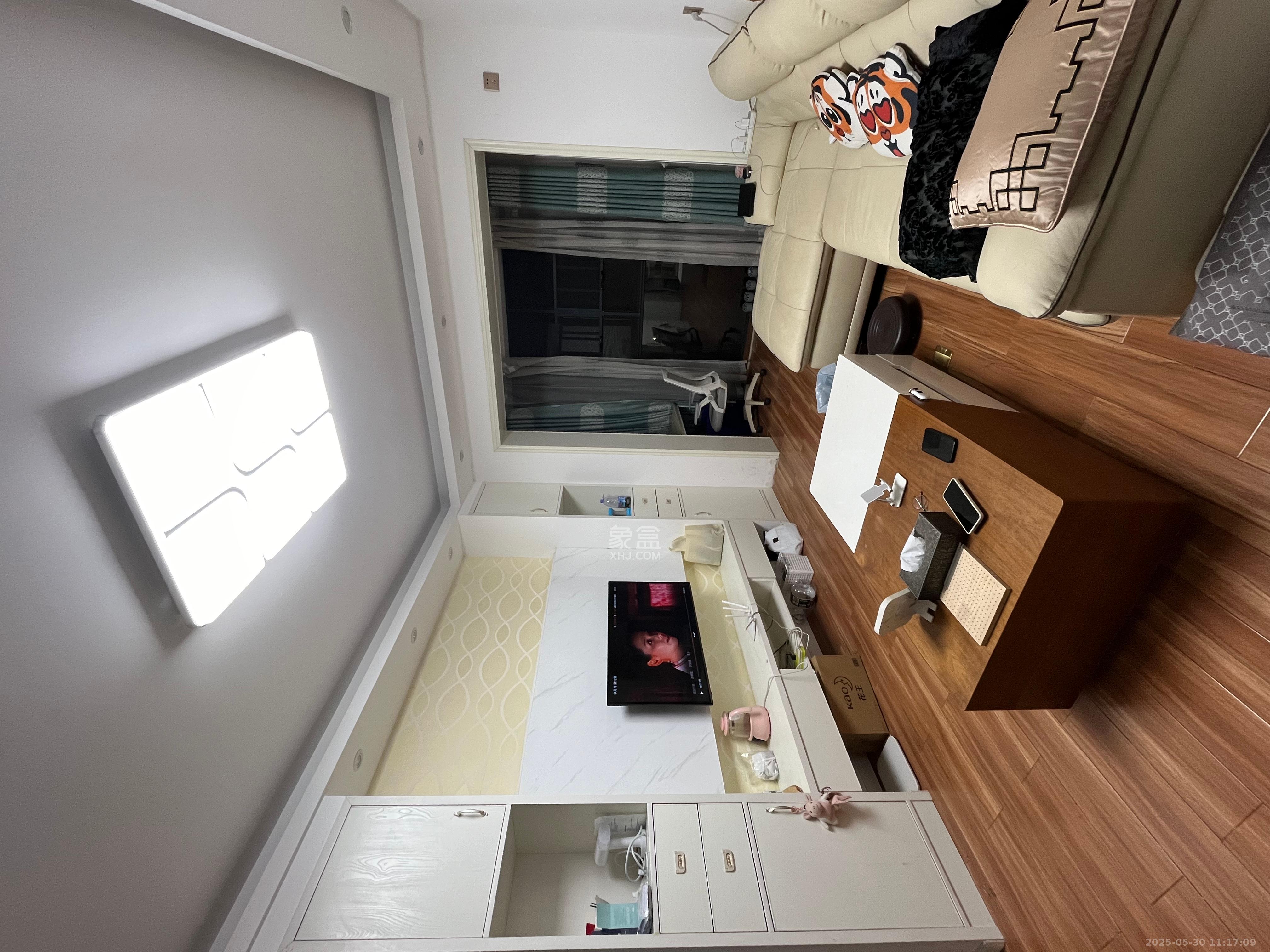 蓝光幸福满庭  2室1厅1卫   2200.00元/月室内图