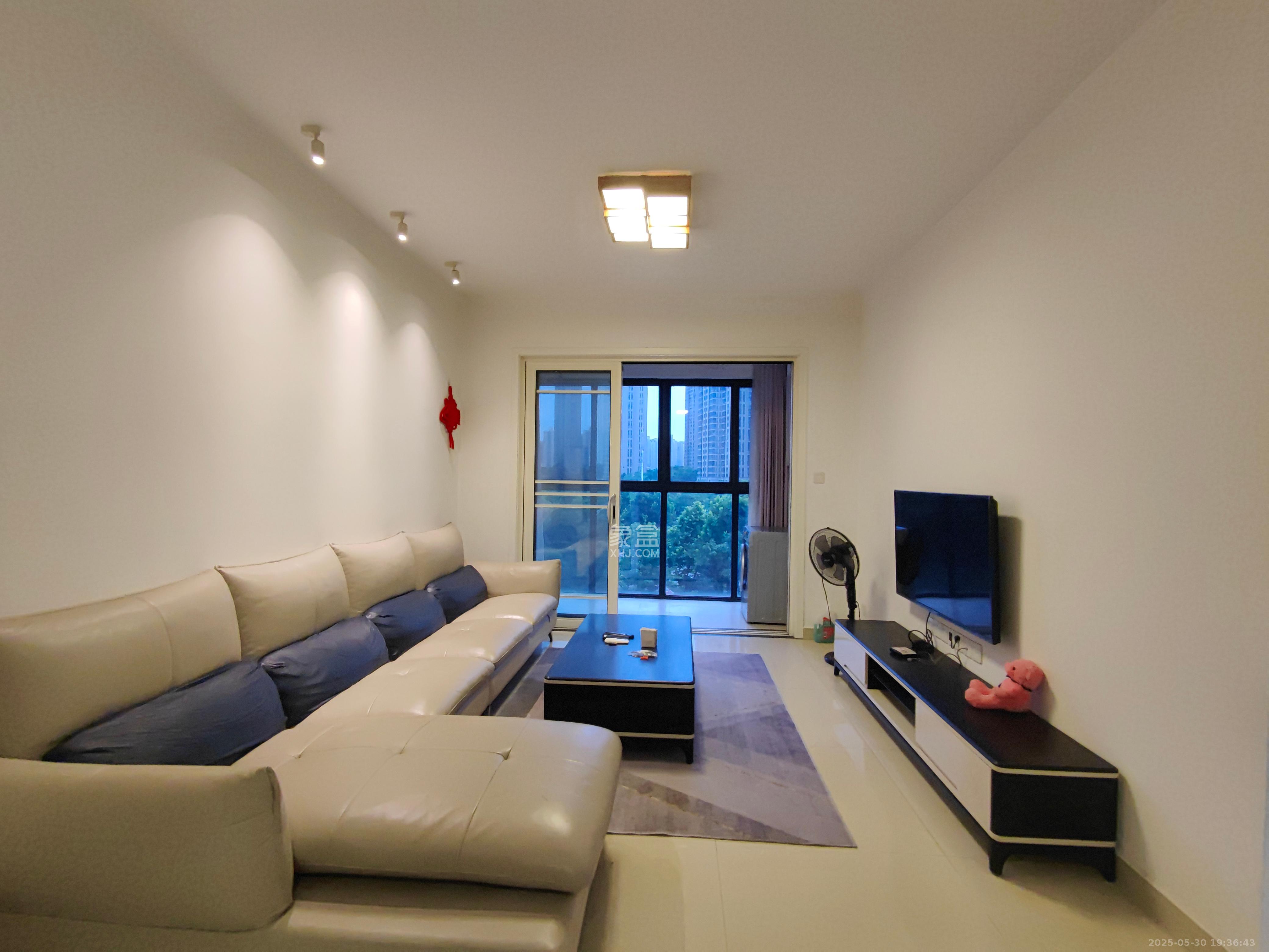 中建梅溪湖中心  3室2厅1卫    2980.0元/月