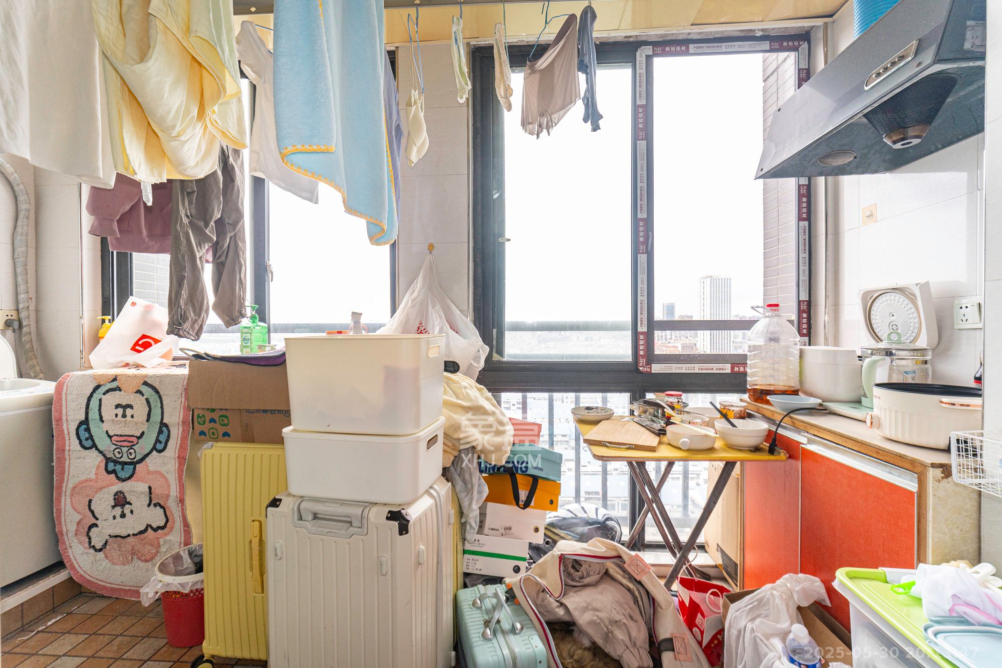 尚都花园城 1室1厅1卫 13.5万 尚都花园城 1室1厅1卫 13.5万阳台