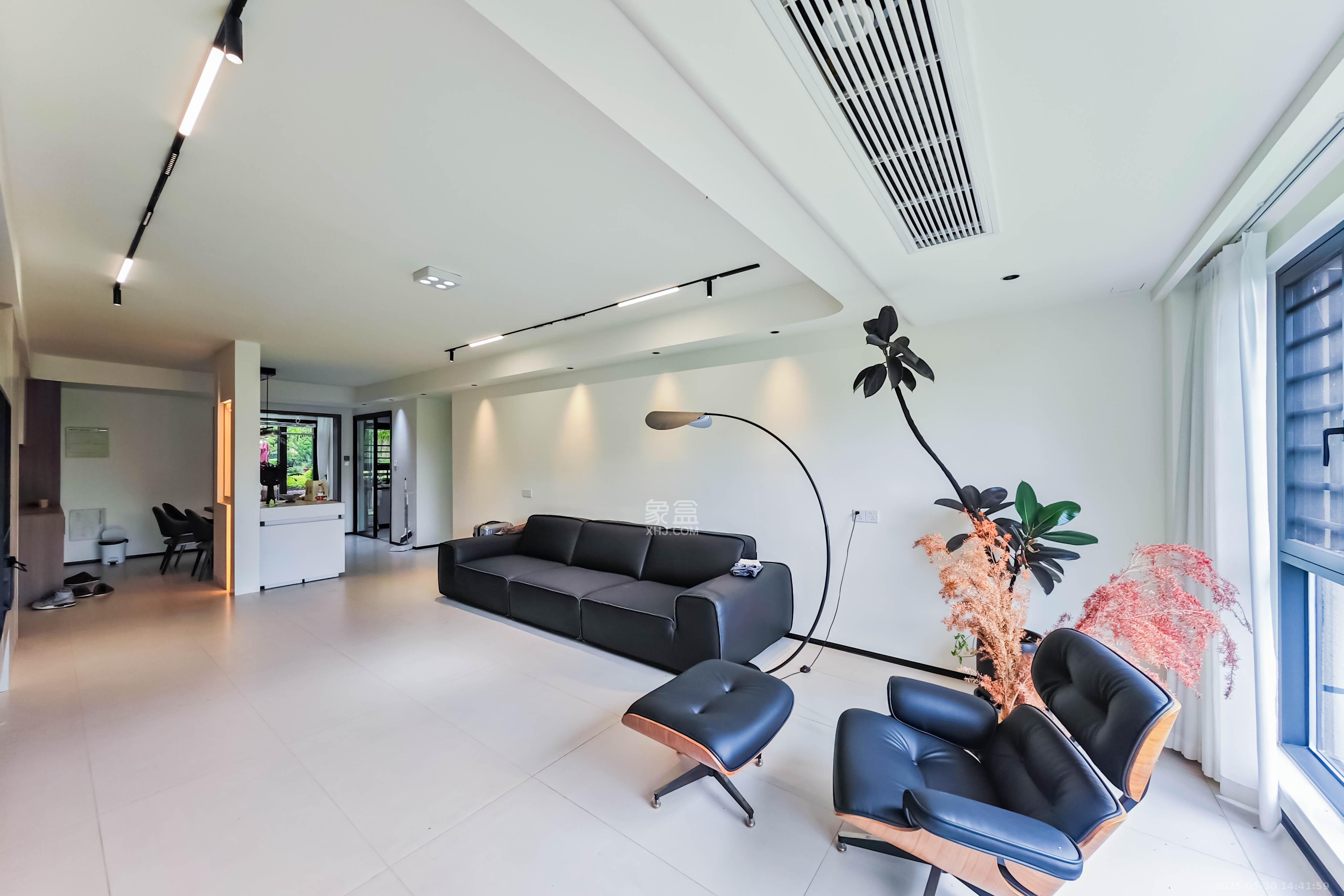 建发玖洲和玺 3室2厅2卫 146.0万 建发玖洲和玺 3室2厅2卫 146.0万客厅