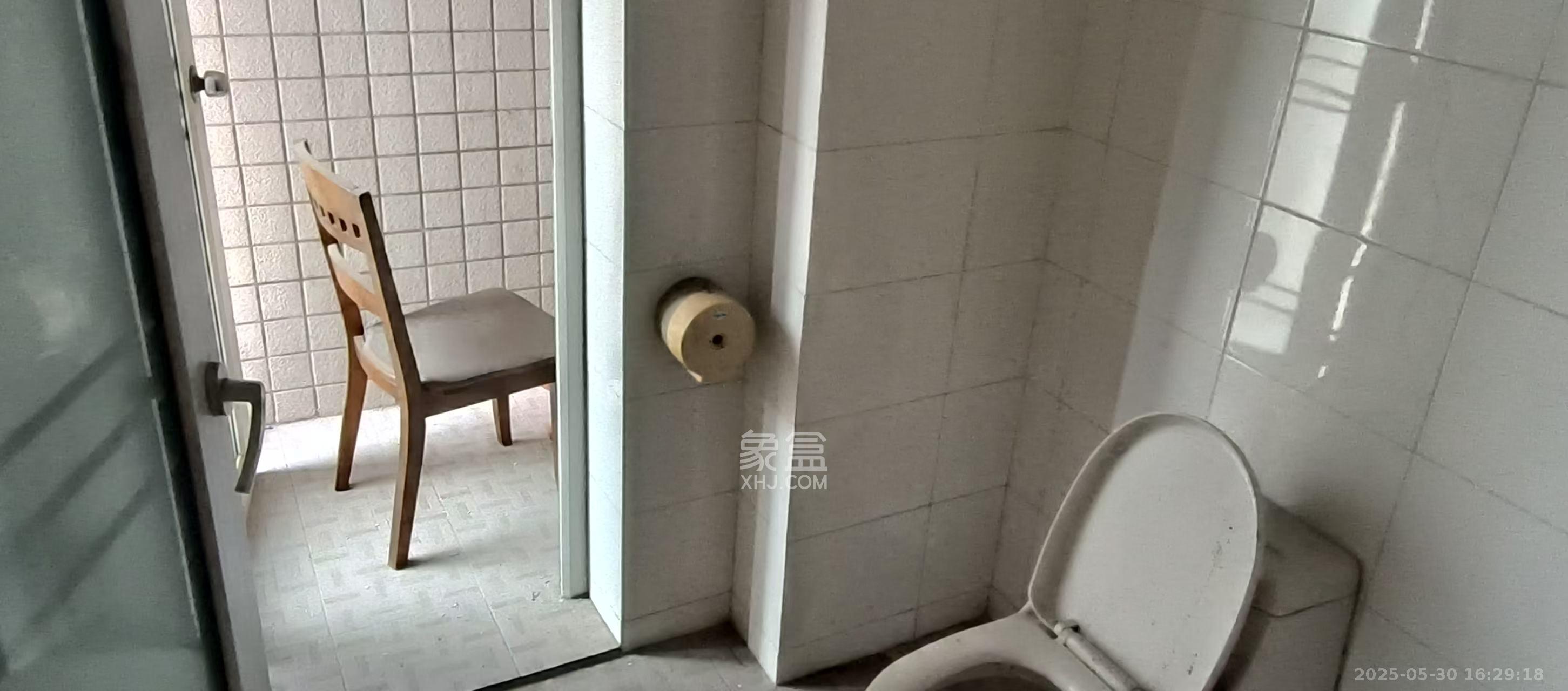 晶华美地 4室2厅1卫 2200.0元/月 晶华美地 4室2厅1卫 2200.0元/月室内图