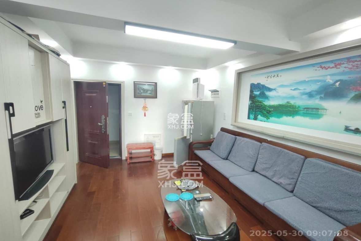 汀湘十里  2室1厅1卫    1600.0元/月 汀湘十里  2室1厅1卫    1600.0元/月室内图