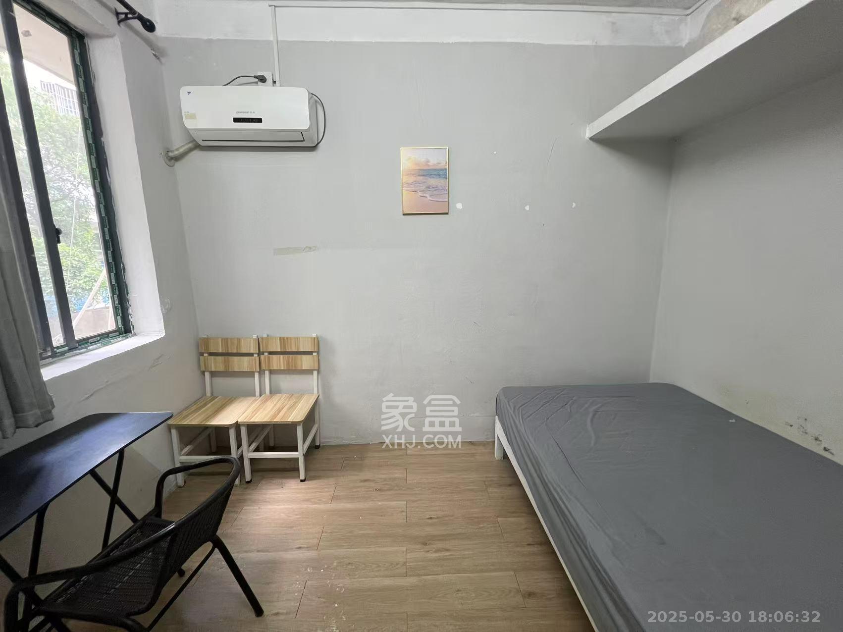 八方公司宿舍（师家老屋）  3室1厅1卫   2300.00元/月室内图