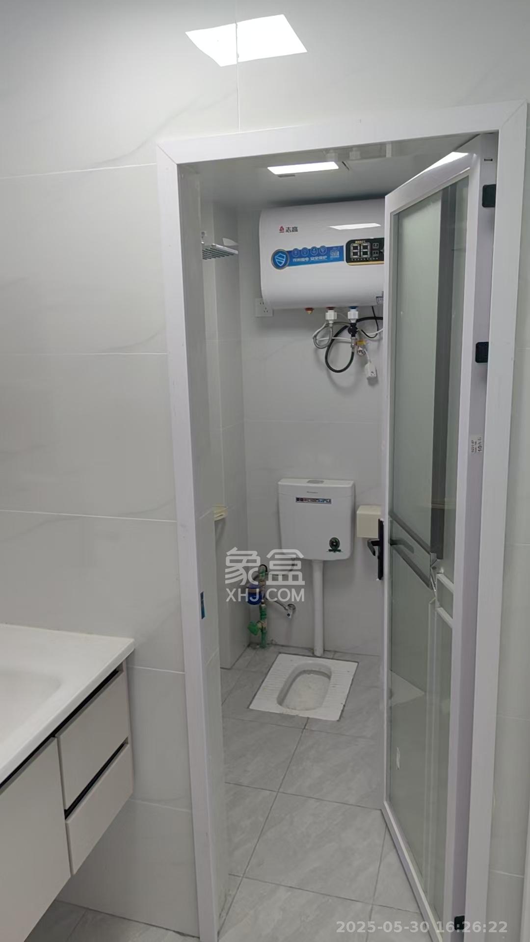 泉塘小区 1室1厅1卫 800.0元/月 泉塘小区 1室1厅1卫 800.0元/月室内图