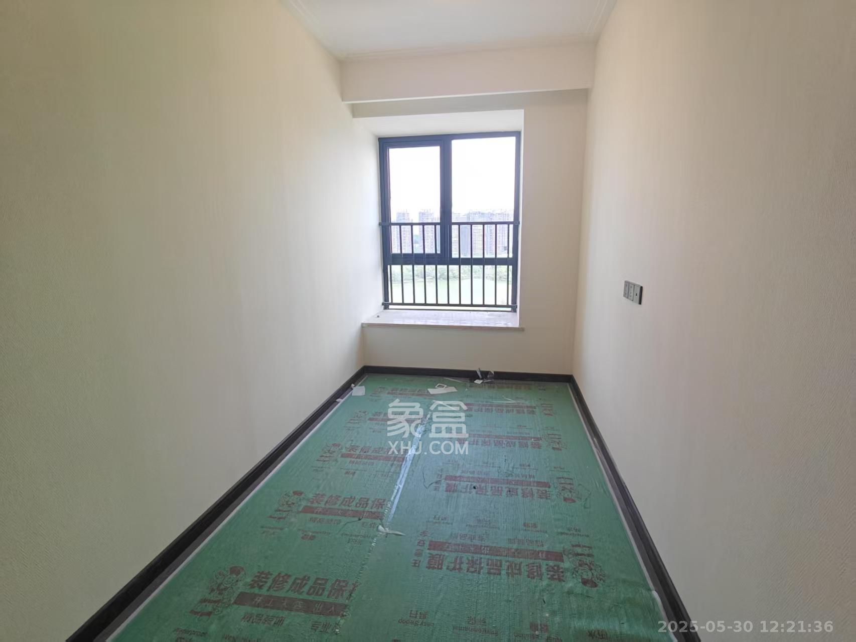 绿地V岛  5室2厅3卫    10000.0元/月室内图