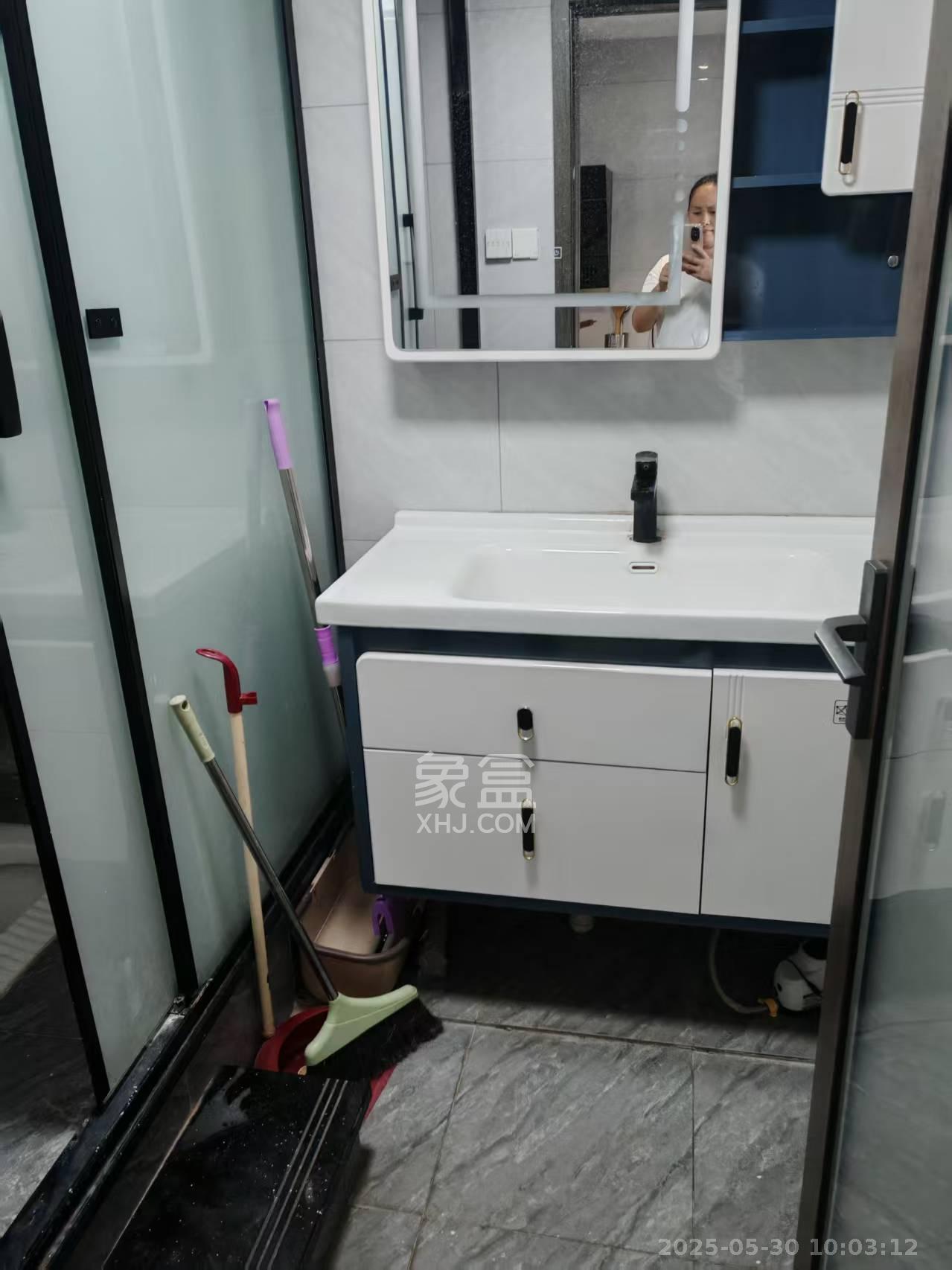 2076至高点  1室1厅1卫   1500.00元/月室内图