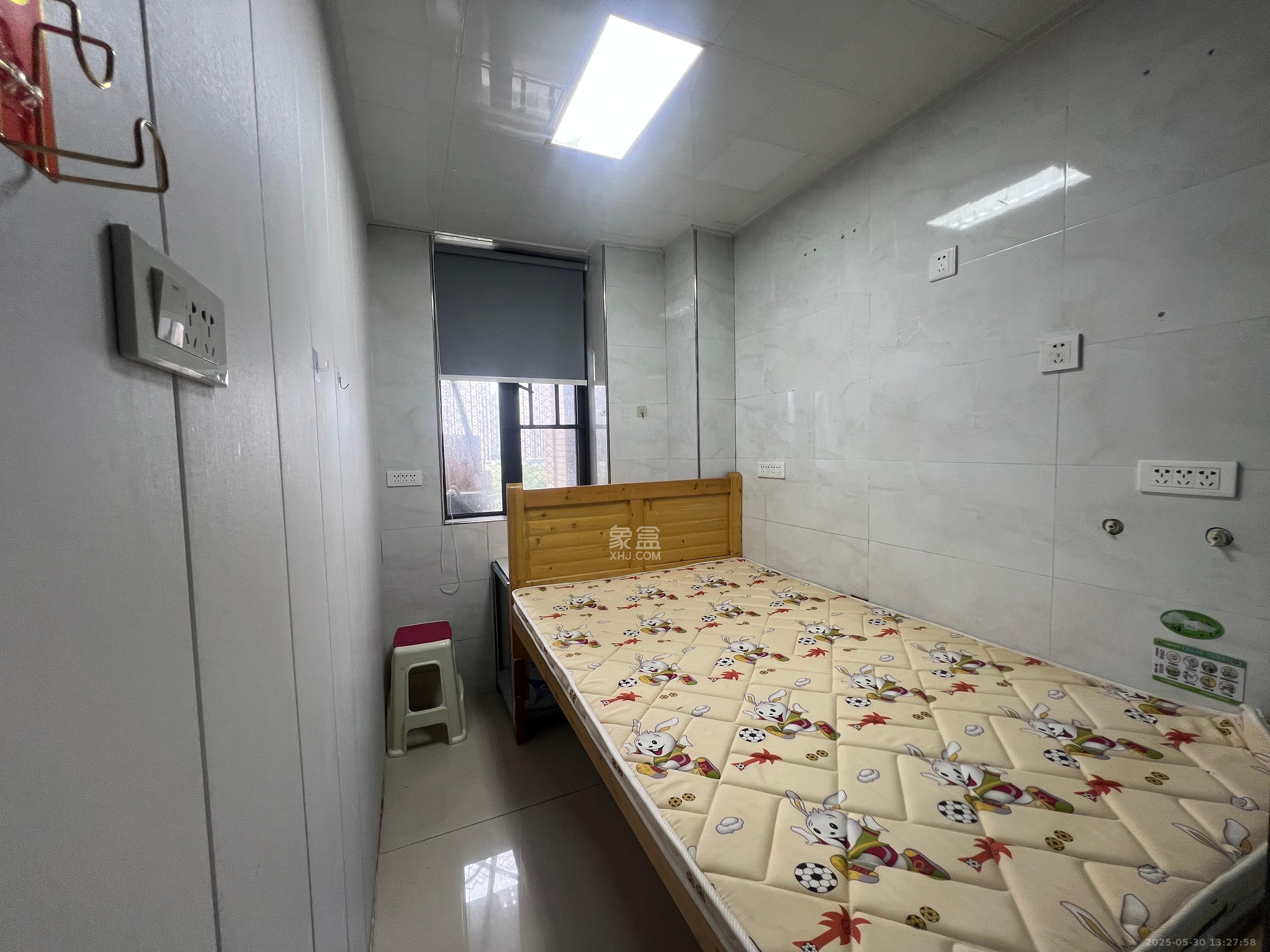 金轮星光名座 2室1厅1卫 1850.0元/月 金轮星光名座 2室1厅1卫 1850.0元/月室内图