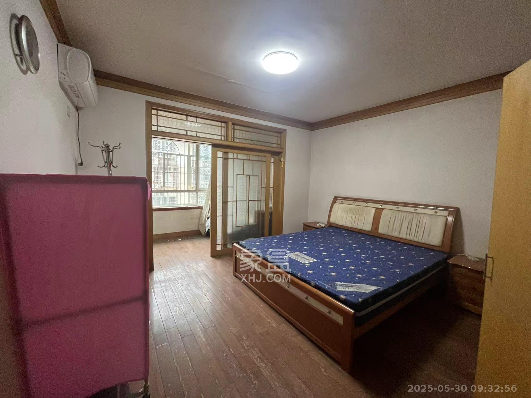 新世纪家园 3室2厅1卫 2200.0元/月 新世纪家园 3室2厅1卫 2200.0元/月室内图