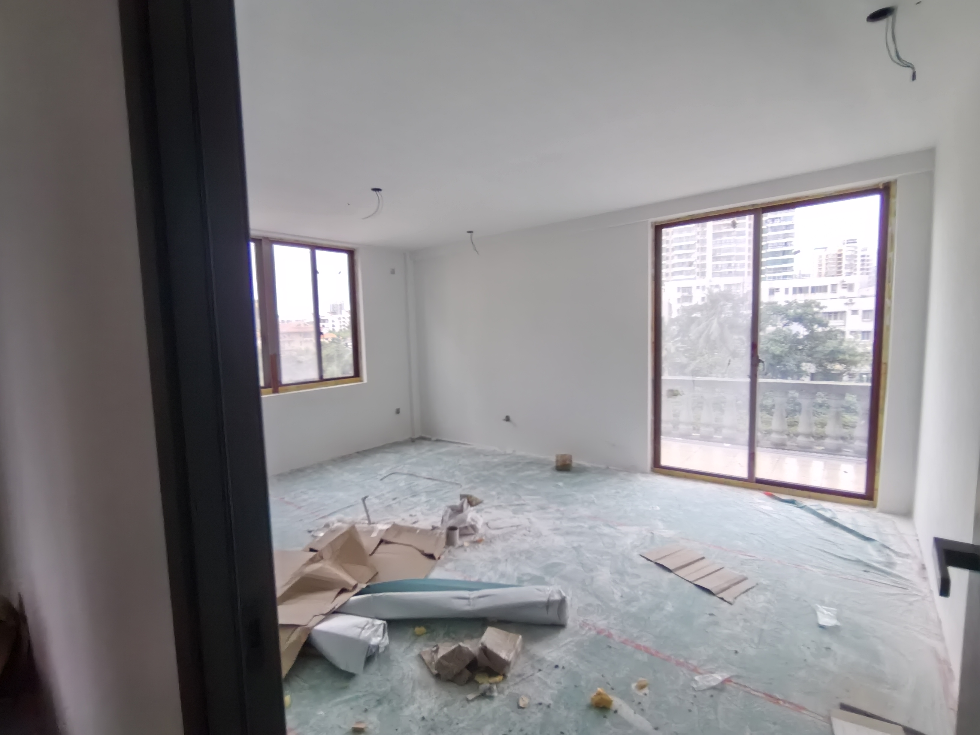 八和园小区 8室3厅2卫 12000.0元/月 八和园小区 8室3厅2卫 12000.0元/月室内图