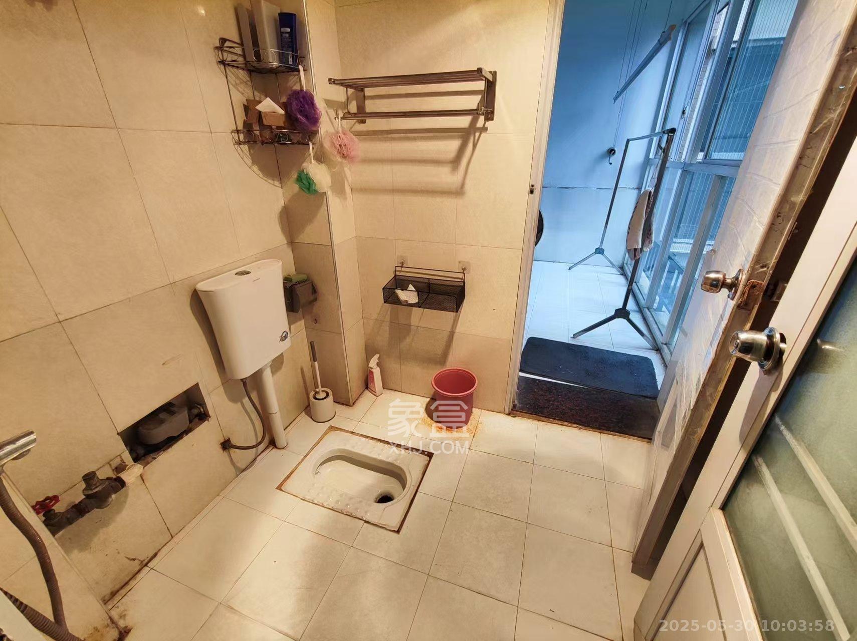 上河国际C区 3室2厅1卫 2100.0元/月 上河国际C区 3室2厅1卫 2100.0元/月室内图