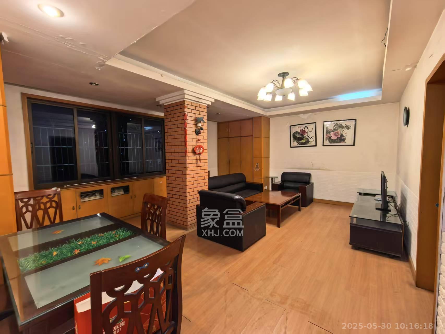 中建嘉苑 3室1厅1卫 1000.0元/月 中建嘉苑 3室1厅1卫 1000.0元/月室内图