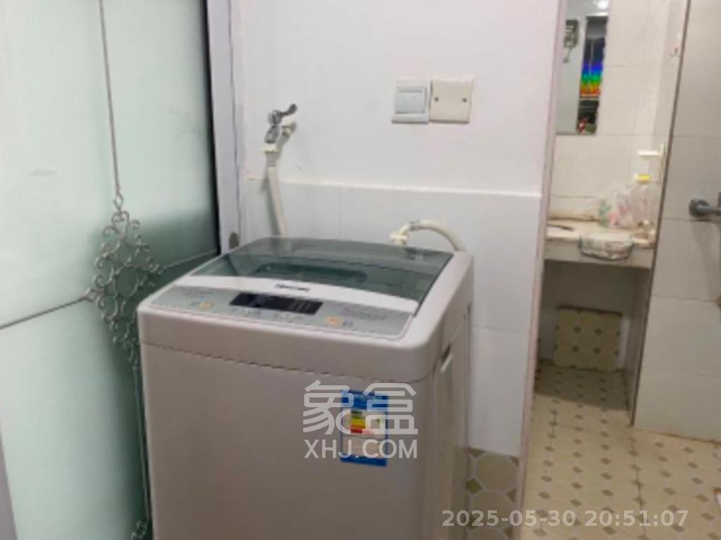 极目楚天  1室1厅1卫   1200.00元/月室内图