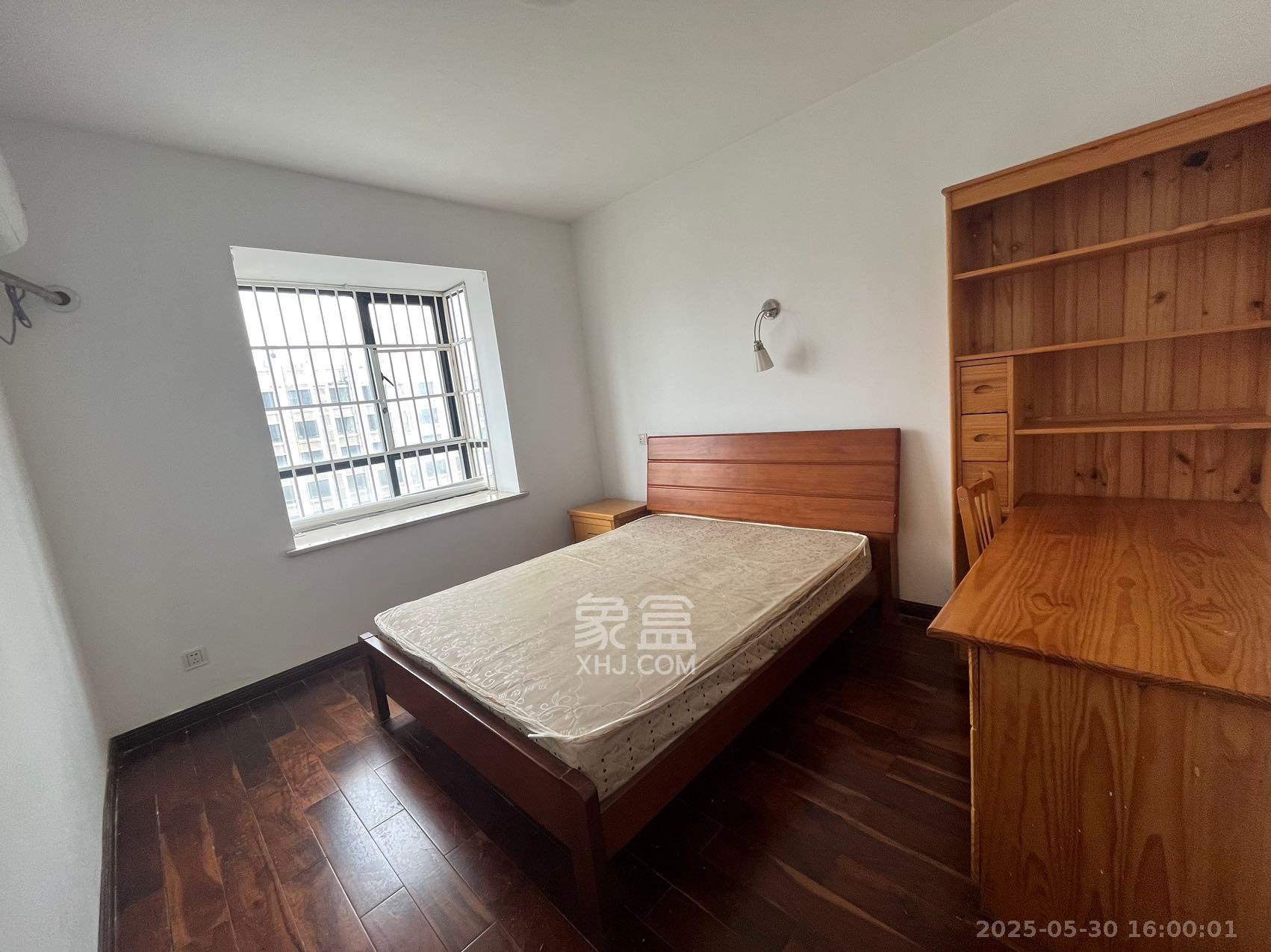 三江花中城 3室2厅1卫 3500.0元/月 三江花中城 3室2厅1卫 3500.0元/月室内图