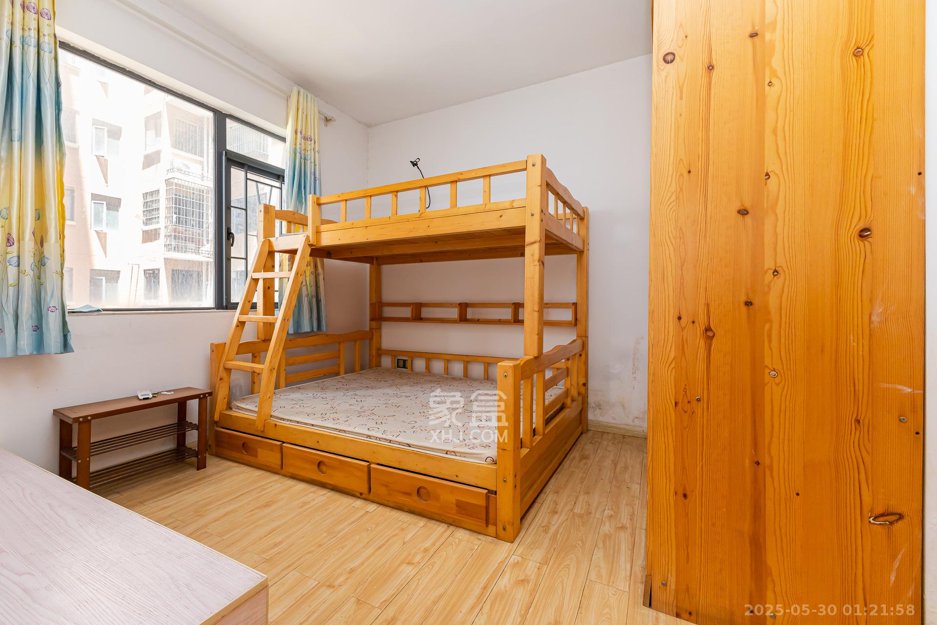 Cross尚公馆 3室2厅1卫 58.0万 Cross尚公馆 3室2厅1卫 58.0万卧室