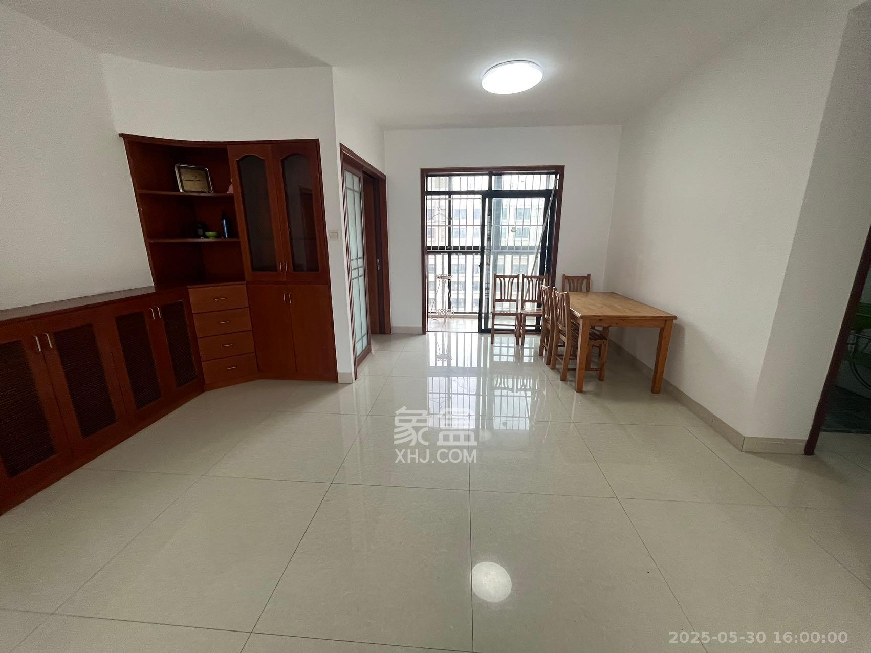 三江花中城 3室2厅1卫 3500.0元/月 三江花中城 3室2厅1卫 3500.0元/月室内图