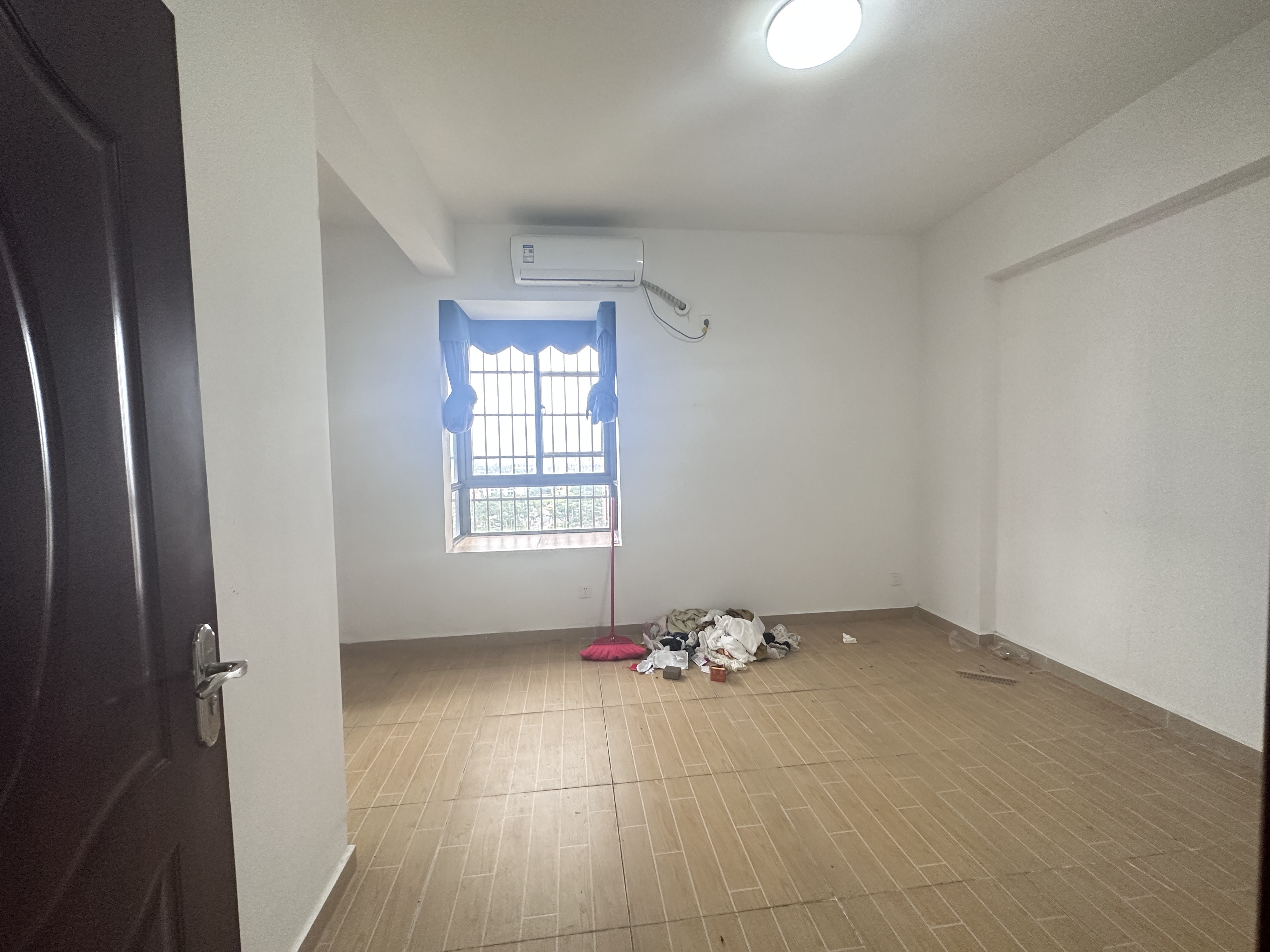 道客和悦坊  3室2厅2卫   2800.00元/月室内图