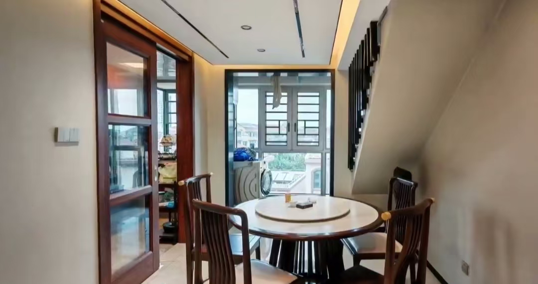 碧桂园半岛南湾 3室2厅2卫 5500.0元/月 碧桂园半岛南湾 3室2厅2卫 5500.0元/月室内图