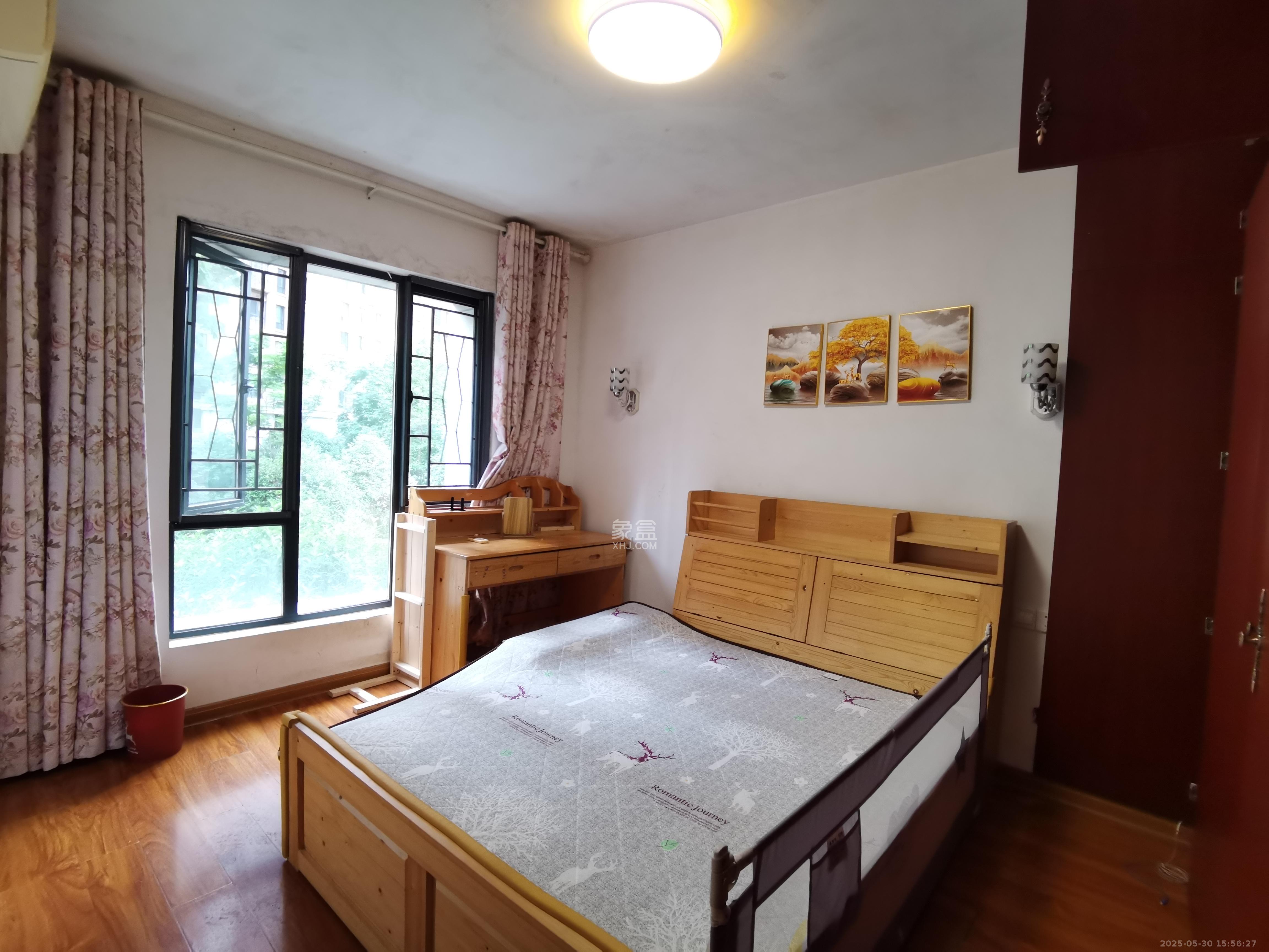 三一街区  2室1厅1卫   1600.00元/月室内图