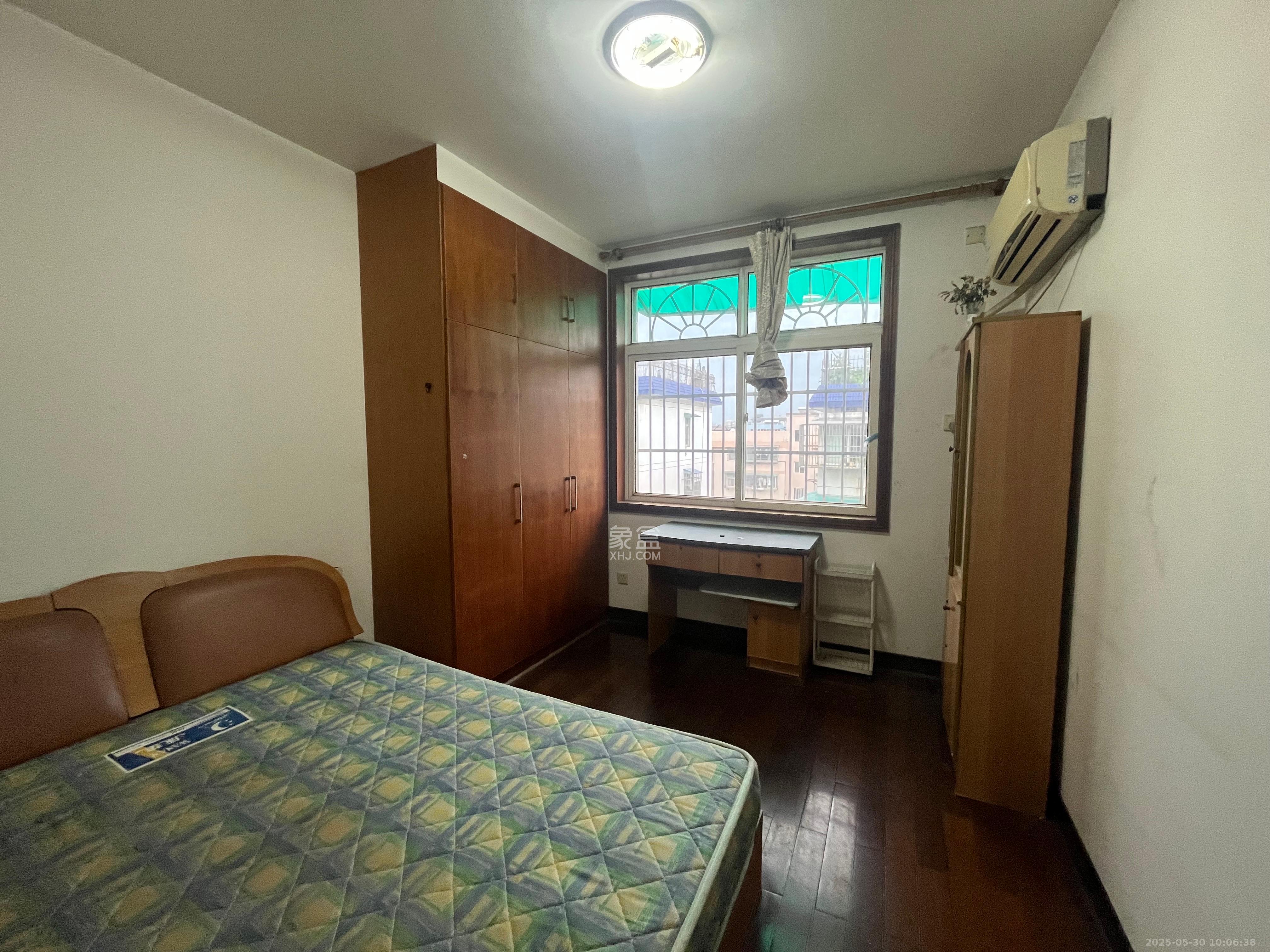 湘樟园小区(湘樟家园) 3室2厅1卫 1500.0元/月 湘樟园小区(湘樟家园) 3室2厅1卫 1500.0元/月室内图