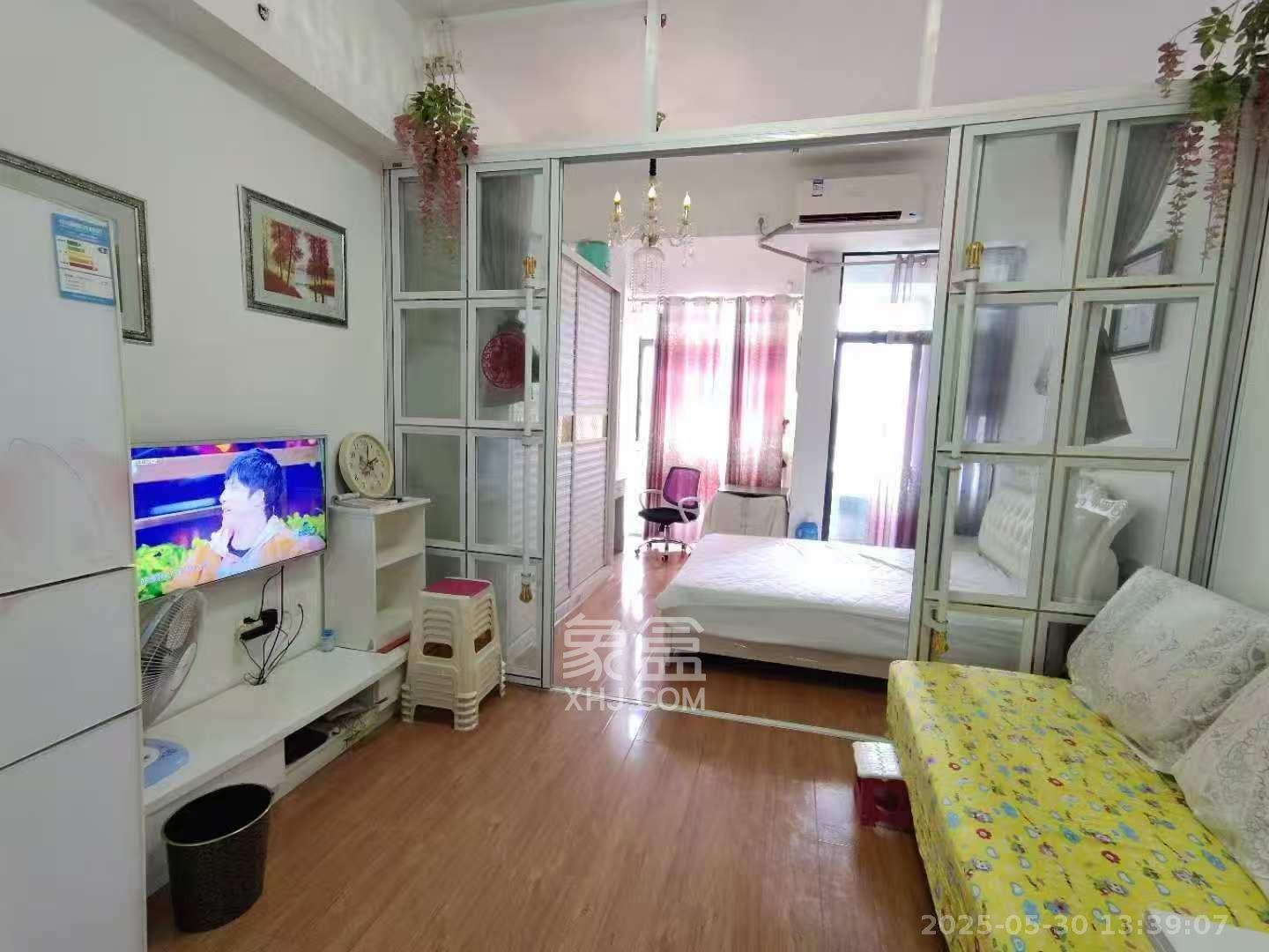 长房时代城  1室1厅1卫   1800.00元/月室内图