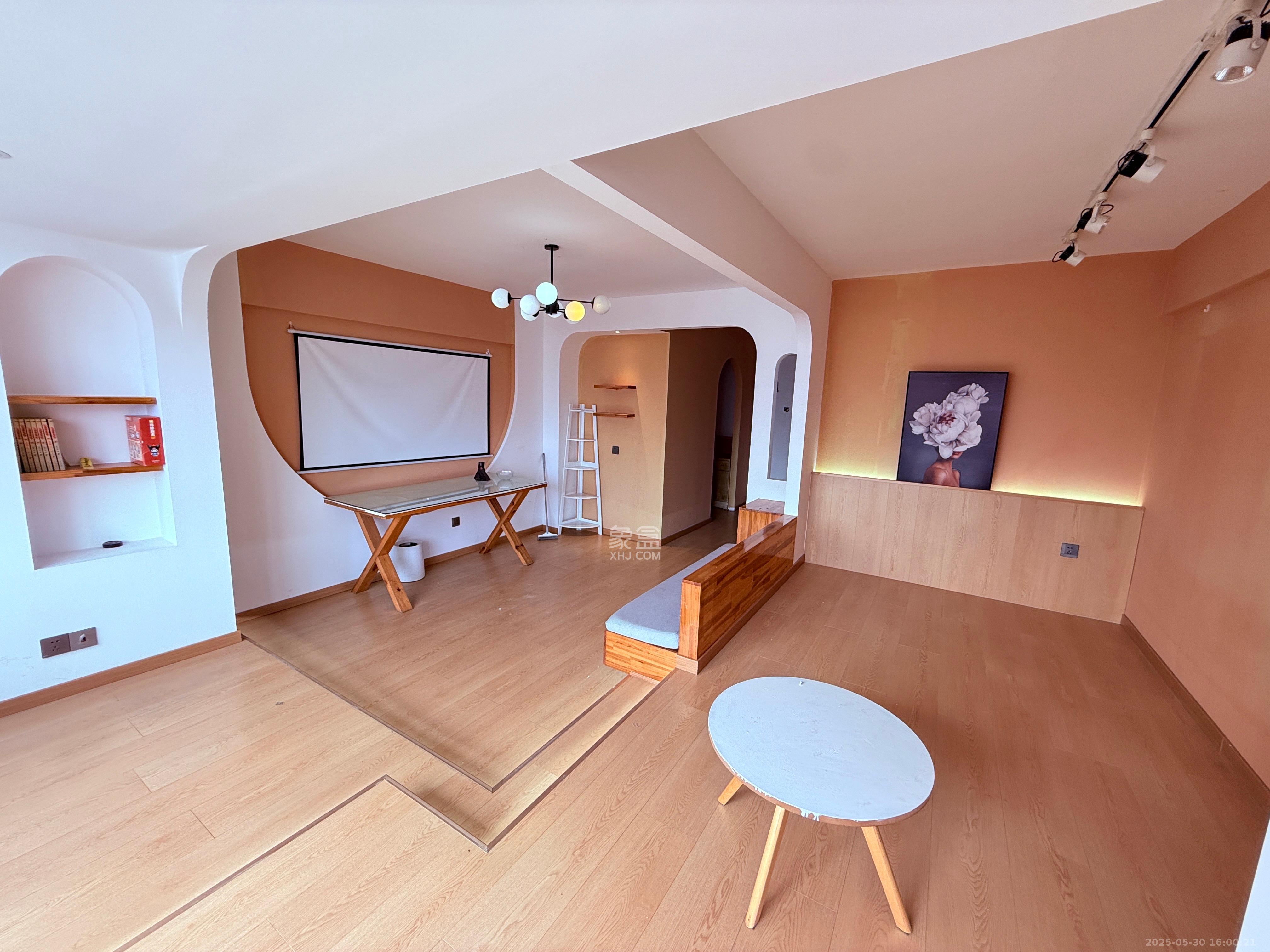 印象天心  1室1厅1卫    2000.0元/月室内图