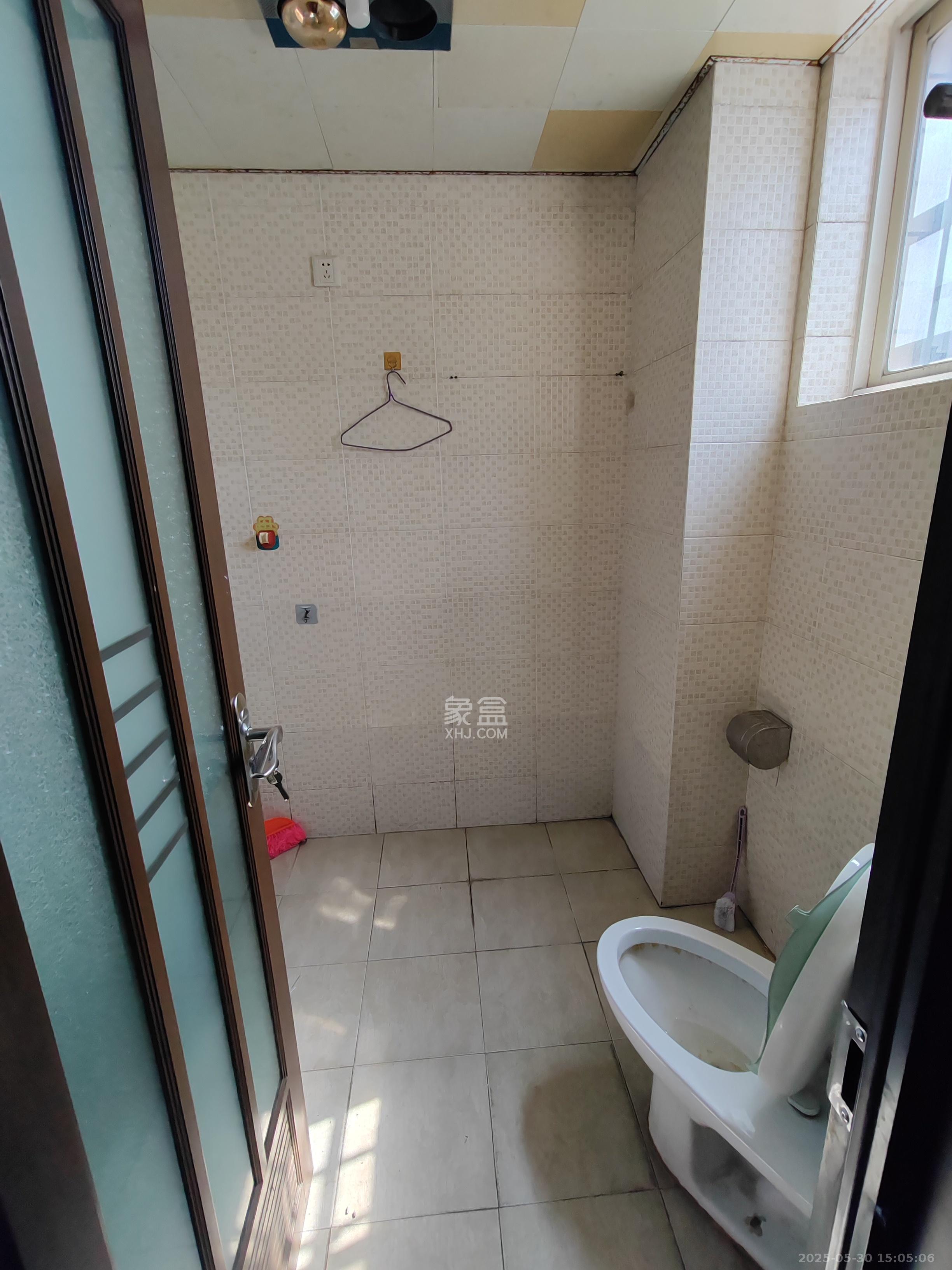 万顺家园  4室2厅2卫   4500.00元/月室内图