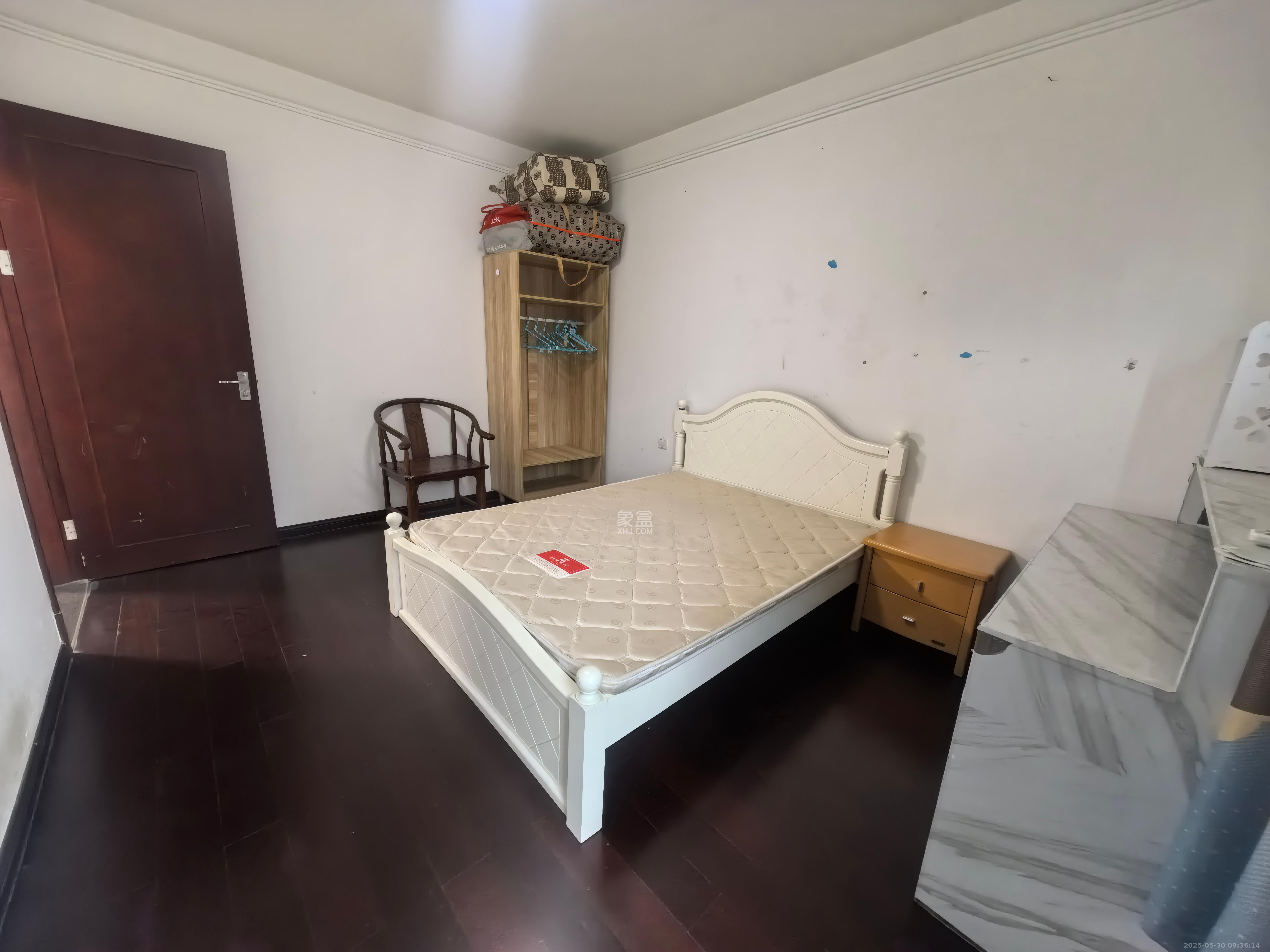 中海国际二期 3室2厅1卫 1800.0元/月 中海国际二期 3室2厅1卫 1800.0元/月室内图