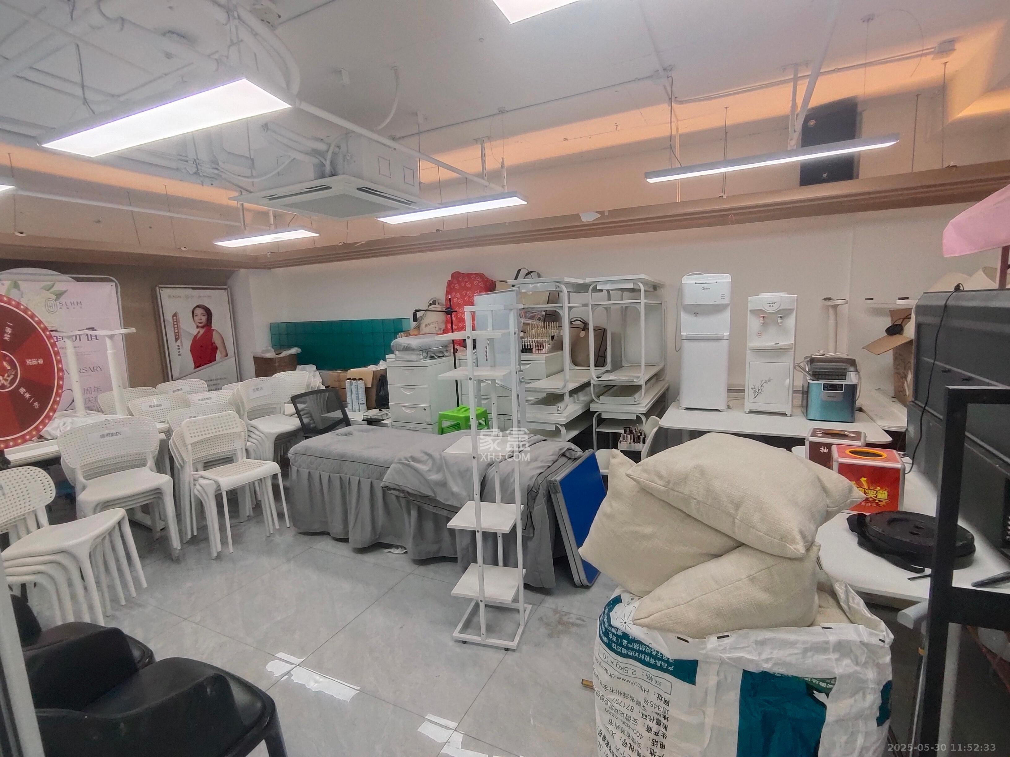 荟聚之光  1室0厅0卫    6000.0元/月 荟聚之光  1室0厅0卫    6000.0元/月室内图