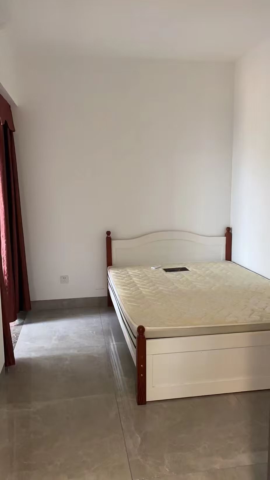 驰天钰园 3室2厅1卫 3400.0元/月 驰天钰园 3室2厅1卫 3400.0元/月室内图