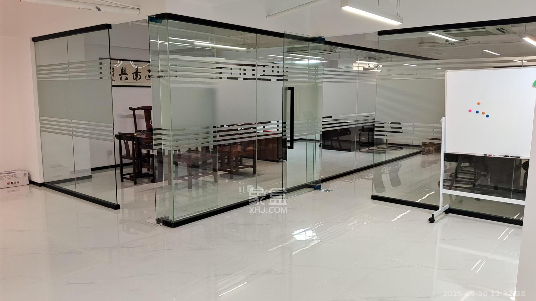 荟聚之光  1室0厅0卫   6000.00元/月室内图