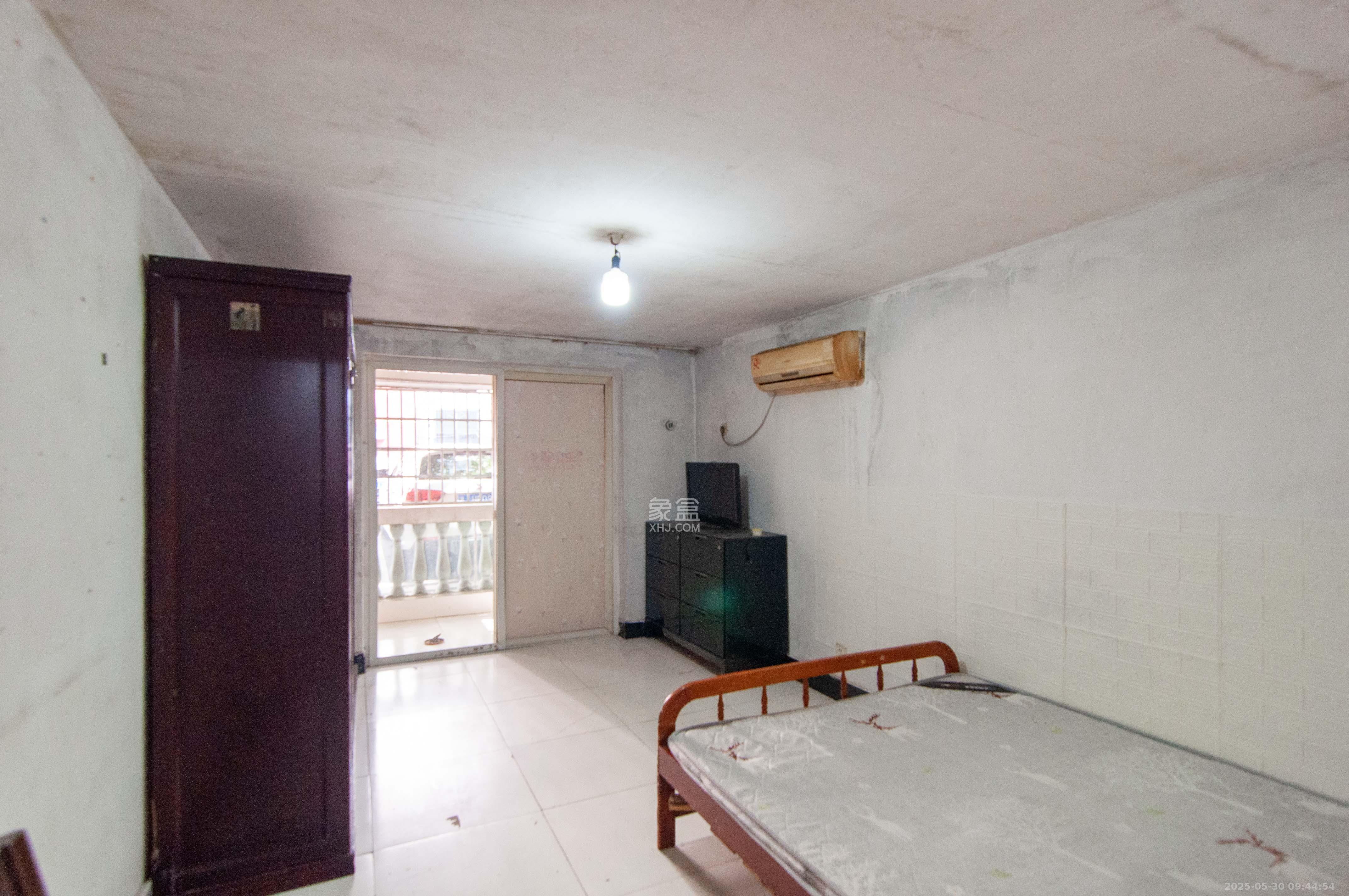 江南公寓 2室2厅1卫 38.0万 江南公寓 2室2厅1卫 38.0万其他