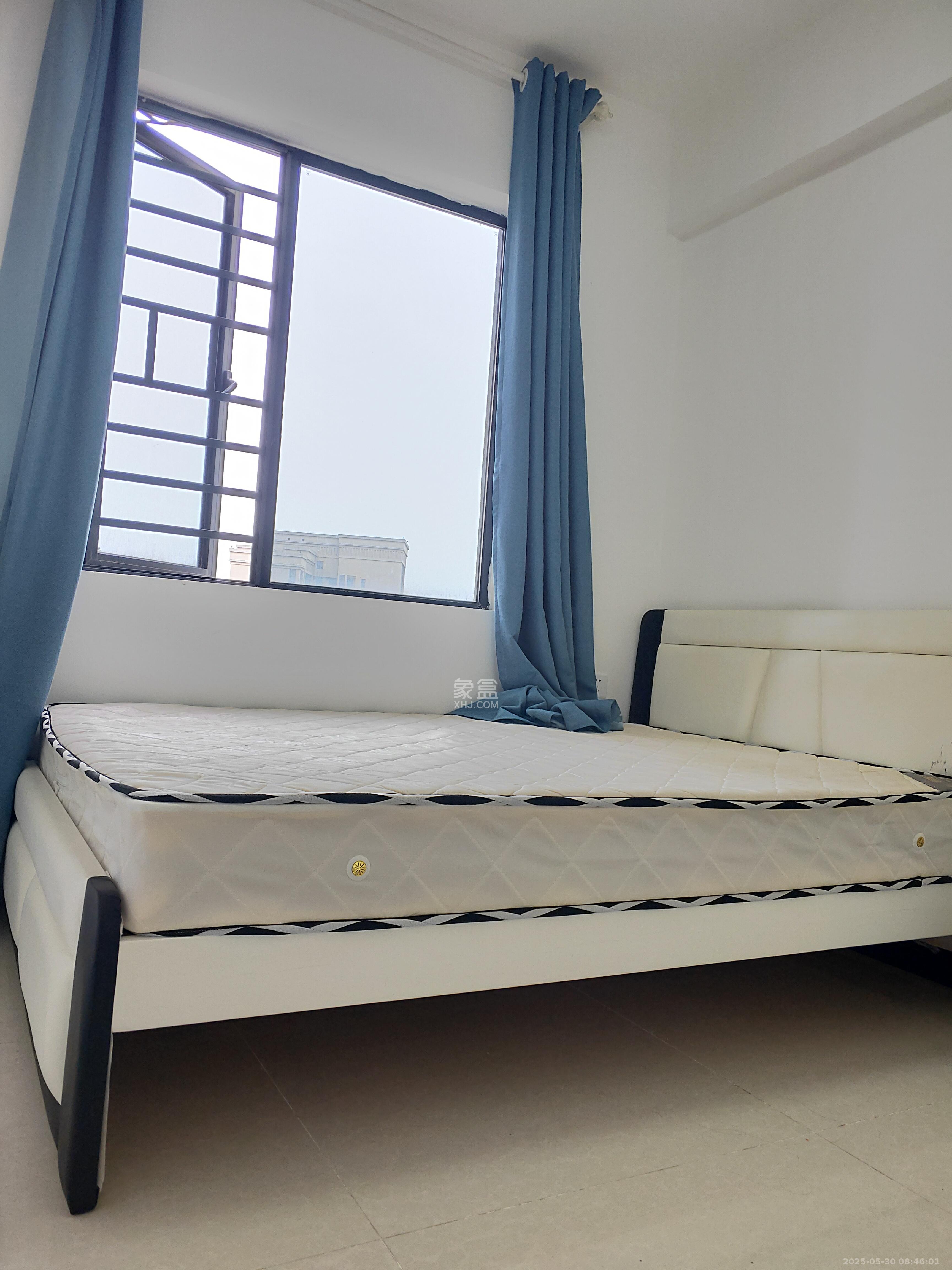 中建梅溪湖中心  3室2厅2卫    2800.0元/月 中建梅溪湖中心  3室2厅2卫    2800.0元/月室内图