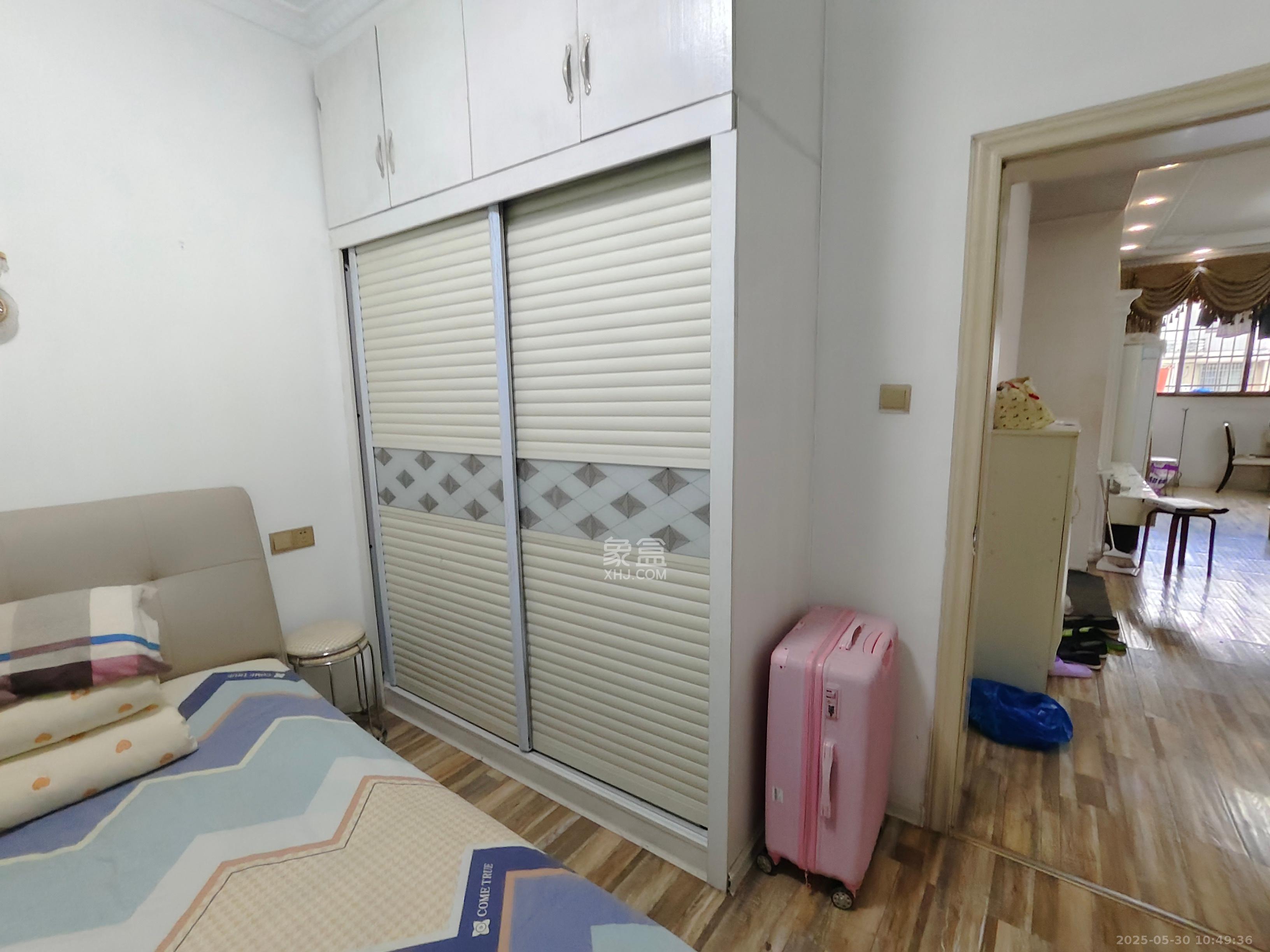 湘核佳苑  3室2厅1卫   2200.00元/月室内图