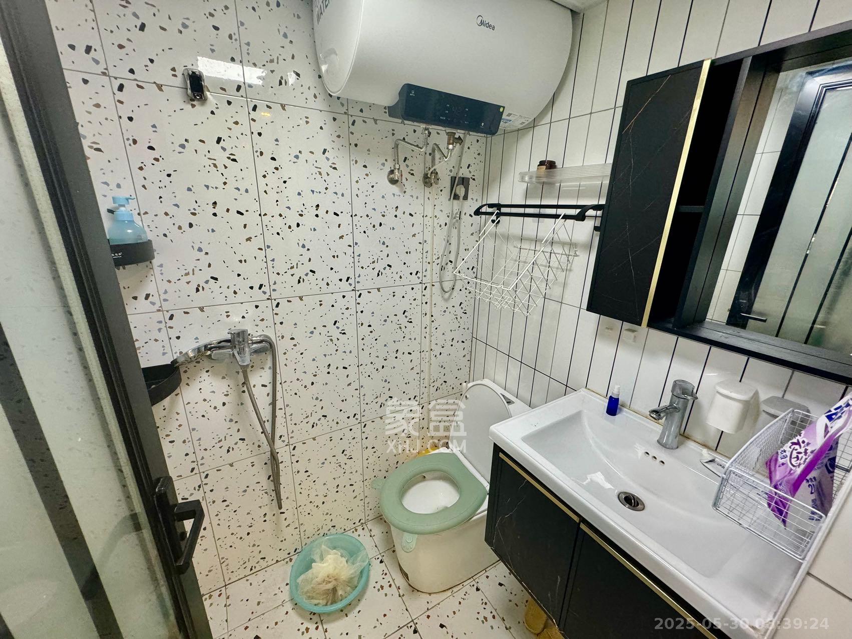 金地铂悦  1室1厅1卫   1800.00元/月室内图