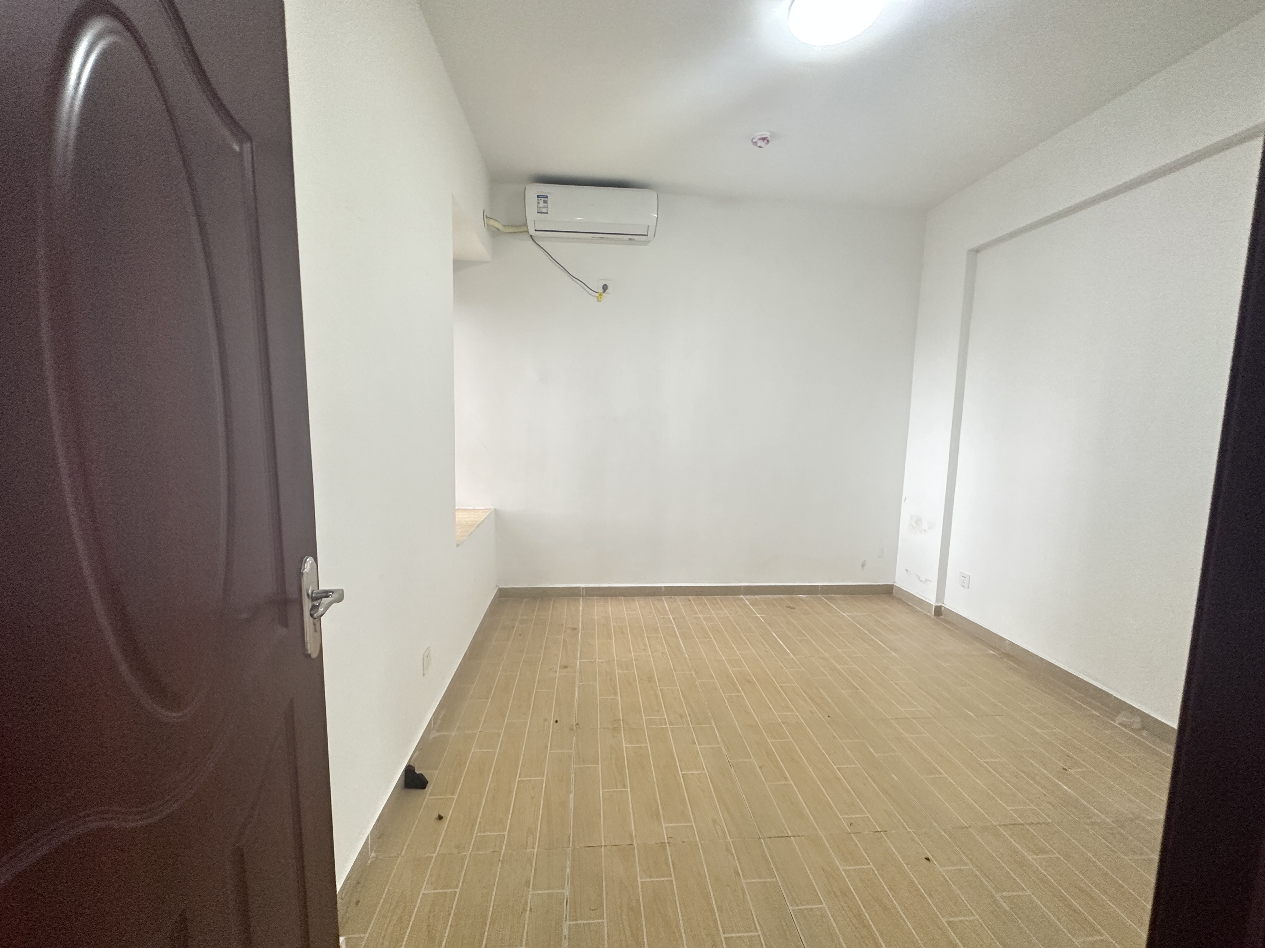 道客和悦坊  3室2厅2卫   2800.00元/月室内图