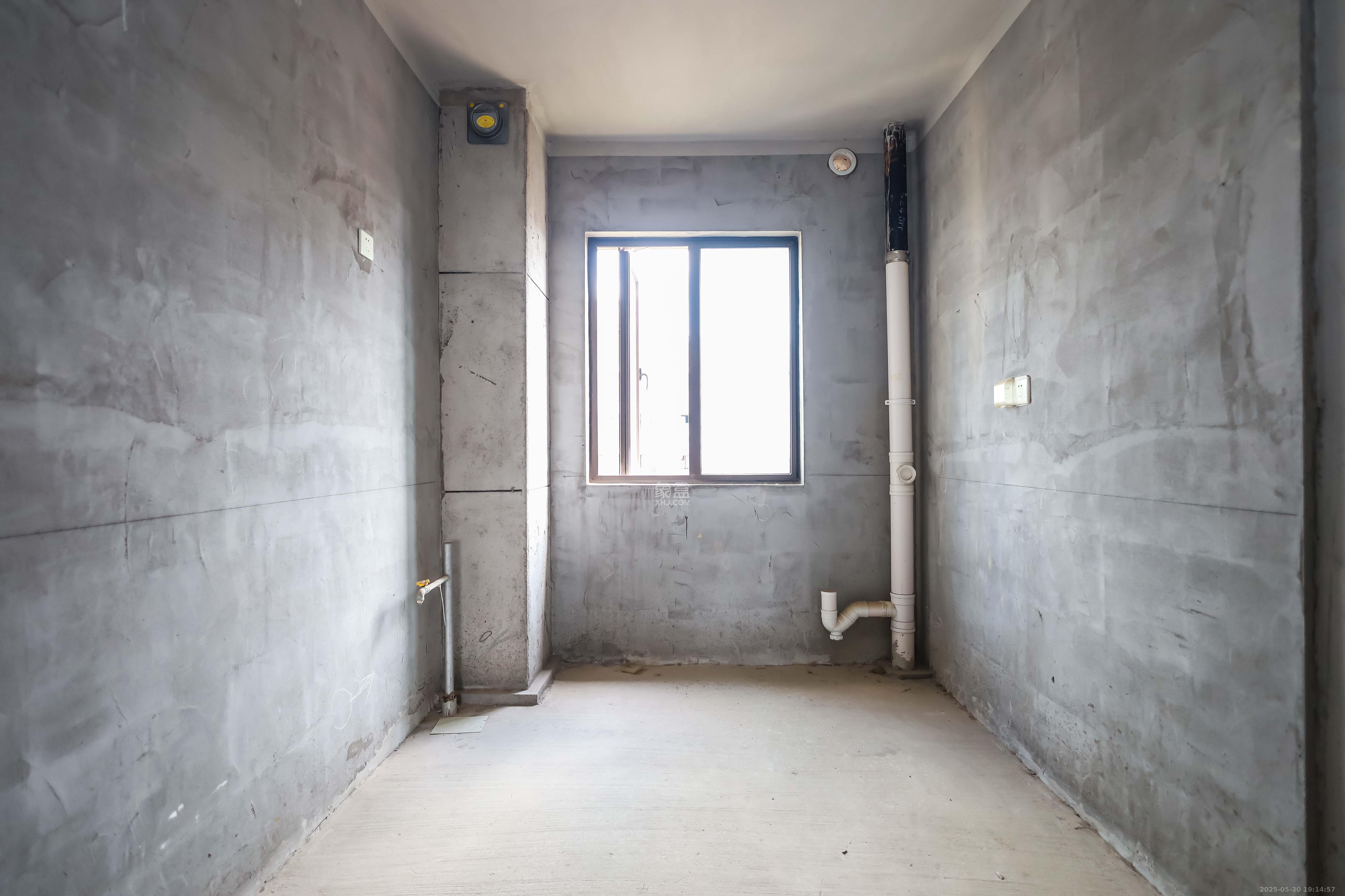 奥克斯缔壹城 3室2厅2卫 95.0万 奥克斯缔壹城 3室2厅2卫 95.0万厨房