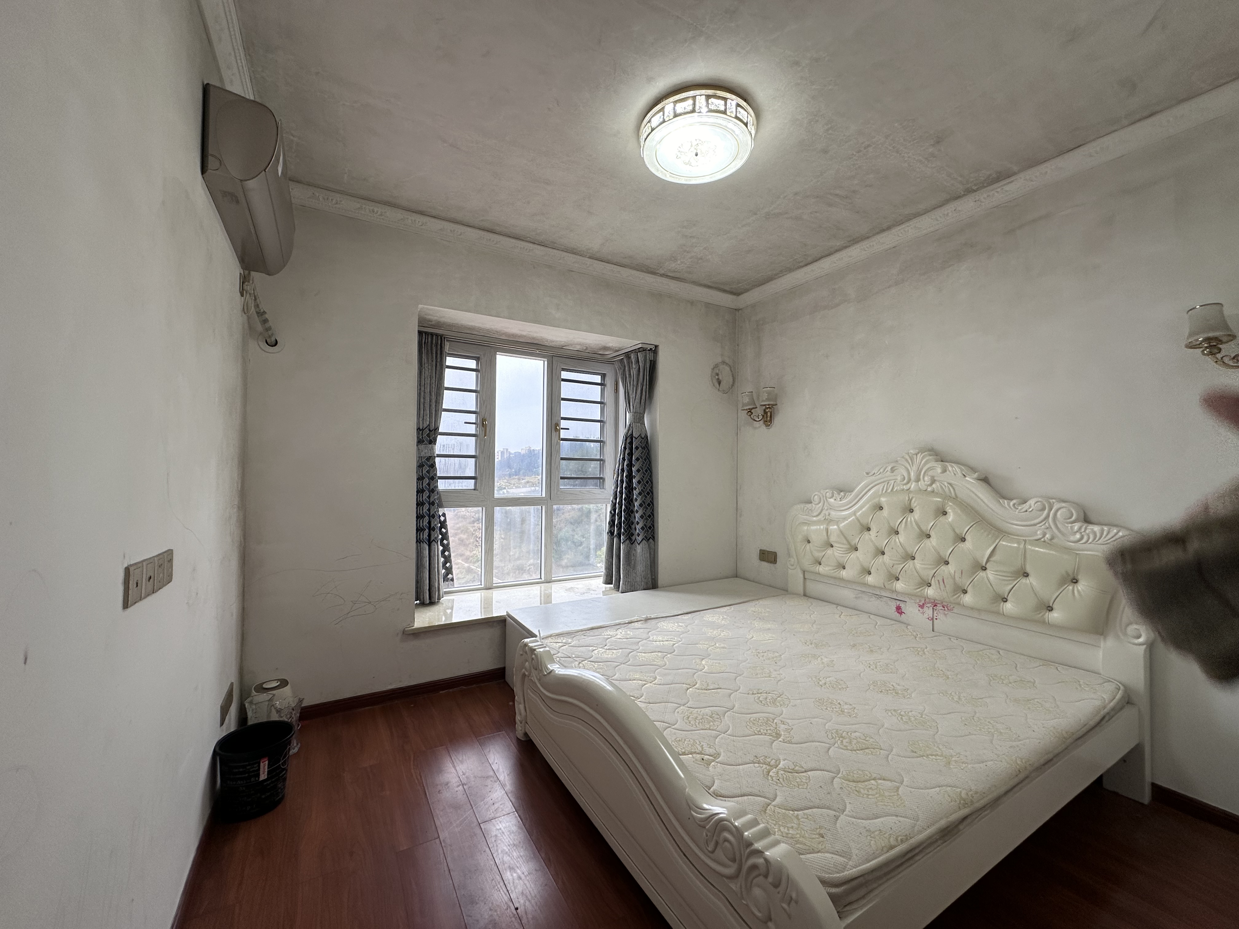 武警星苑 3室1厅1卫 1100.0元/月 武警星苑 3室1厅1卫 1100.0元/月室内图