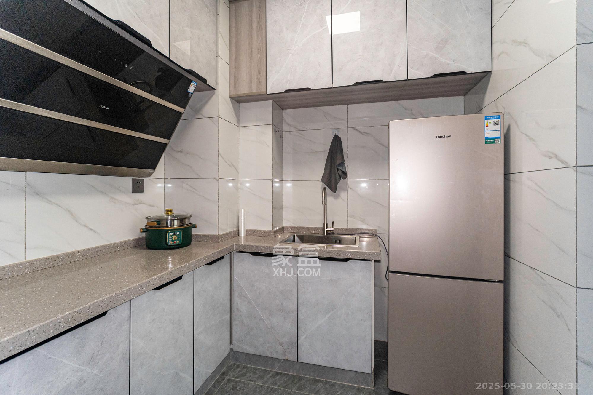 中建悦和城 1室1厅1卫 31.8万 中建悦和城 1室1厅1卫 31.8万厨房