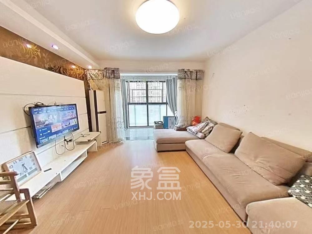 标志浪漫满屋(枫景公寓)  2室2厅1卫    1700.0元/月 标志浪漫满屋(枫景公寓)  2室2厅1卫    1700.0元/月