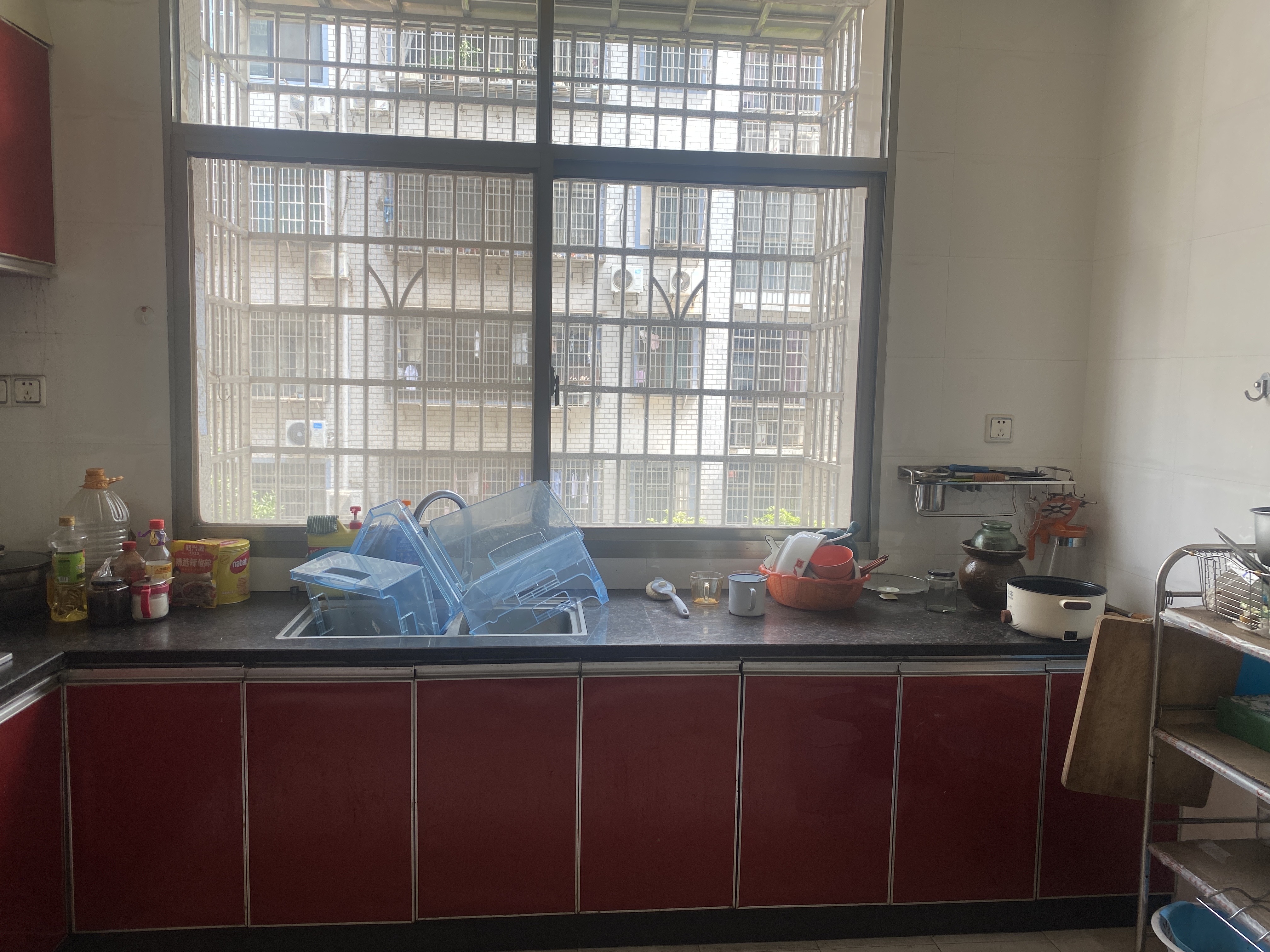 国税局家属院  1室0厅0卫    1600.0元/月 国税局家属院  1室0厅0卫    1600.0元/月室内图