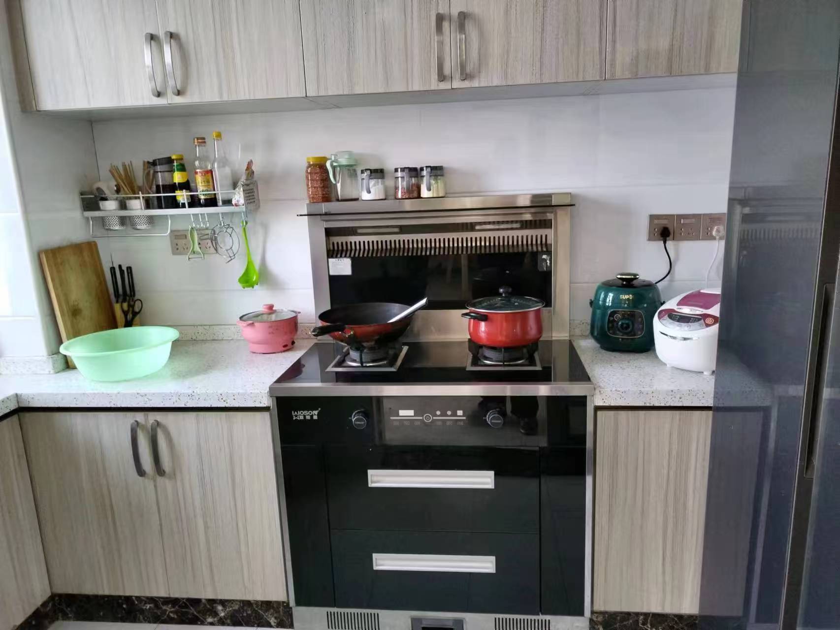 百弘学府城 3室2厅2卫 1800.0元/月 百弘学府城 3室2厅2卫 1800.0元/月室内图