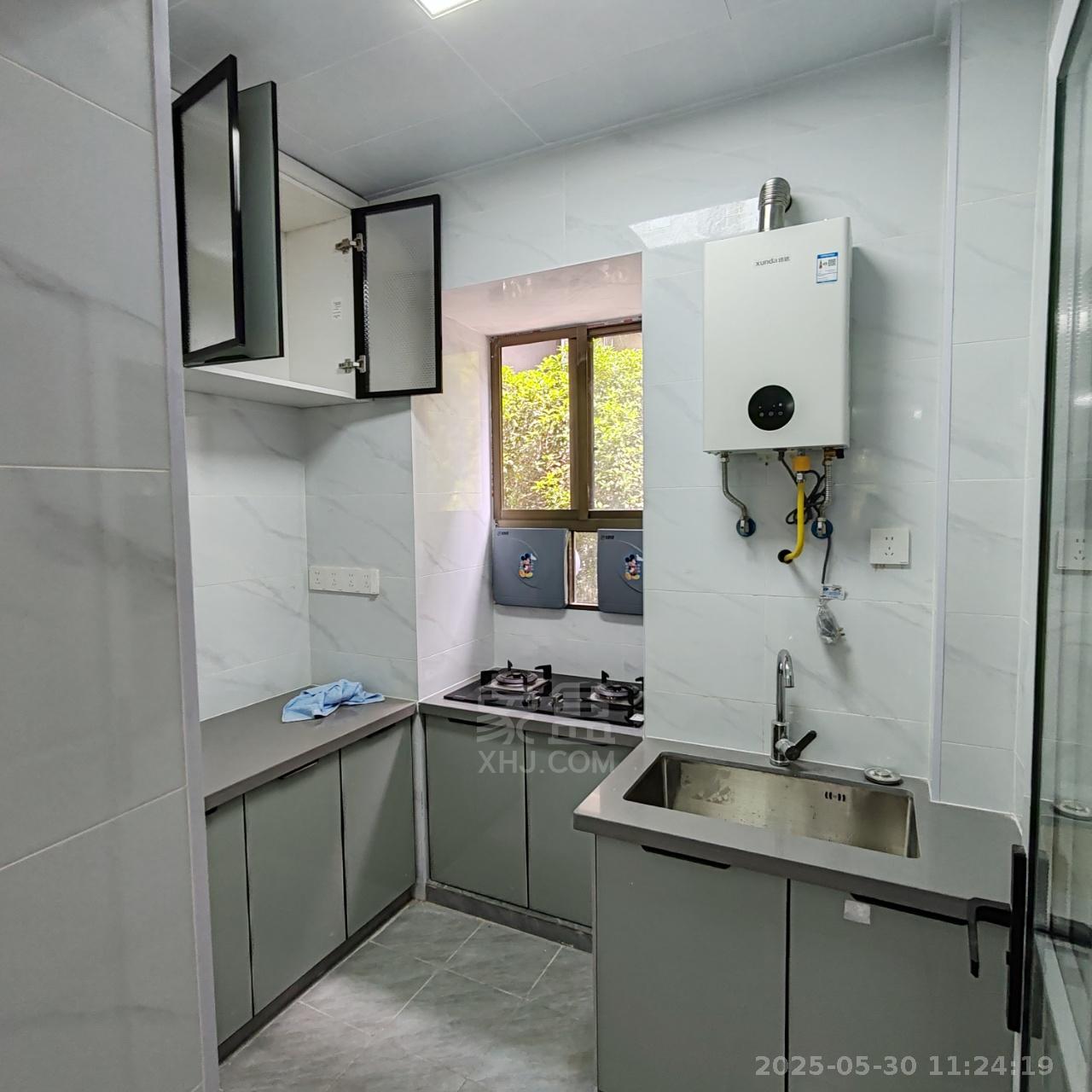 桥梁厂一区万泥塘一村 1室1厅1卫 650.0元/月 桥梁厂一区万泥塘一村 1室1厅1卫 650.0元/月室内图